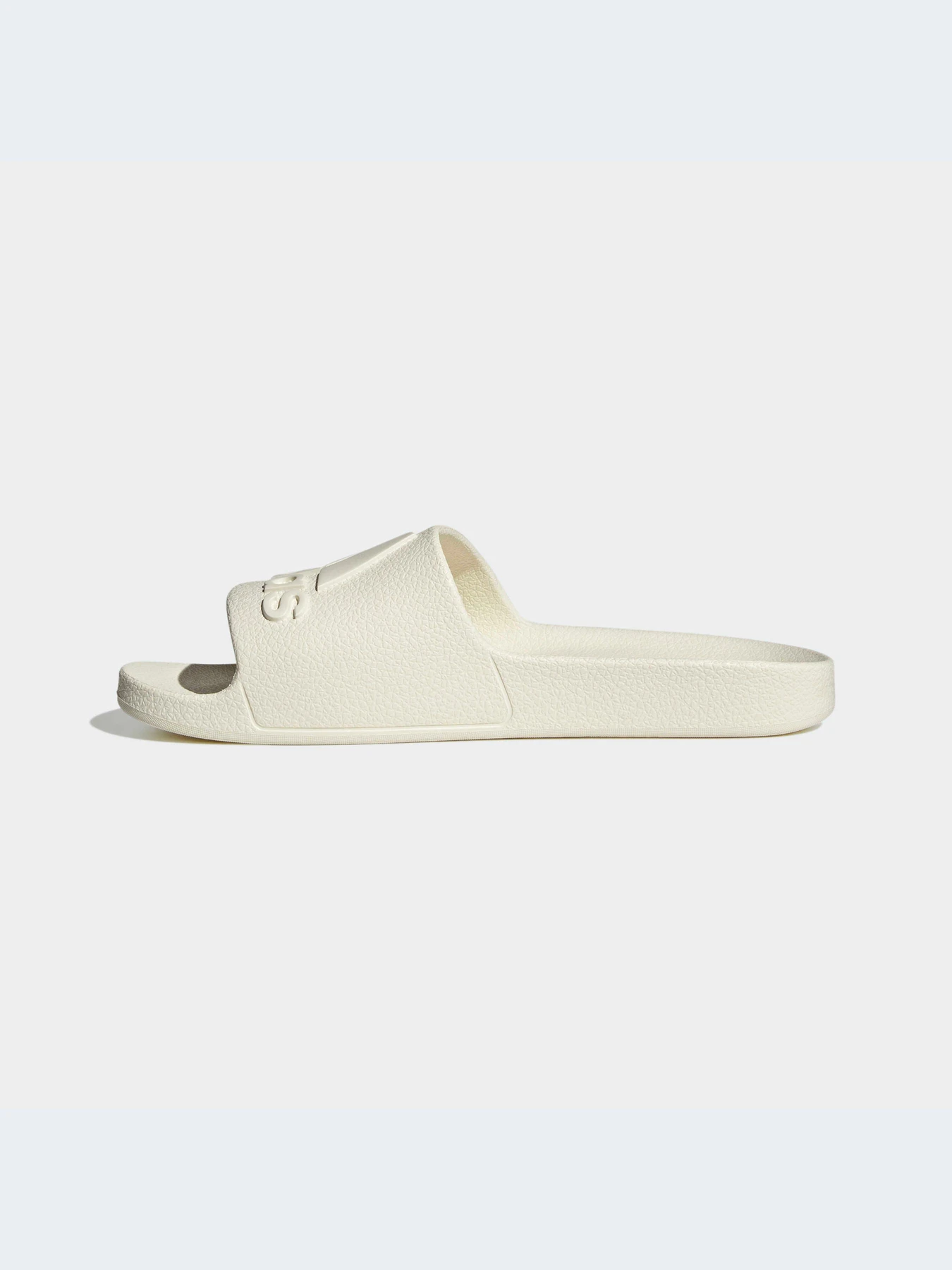 Шлёпанцы Adidas Adilette модель IF7370-KZ Шлёпанцы Adidas Adilette модель IF7370-KZ Фото