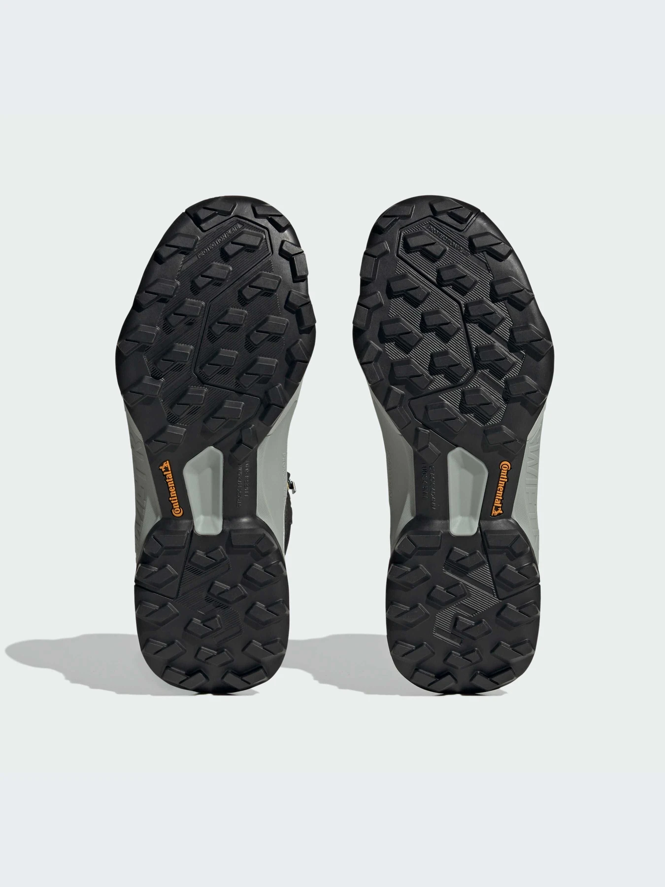 Ботинки и сапоги Adidas модель IF2401-KZ Ботинки и сапоги Adidas модель IF2401-KZ Фото