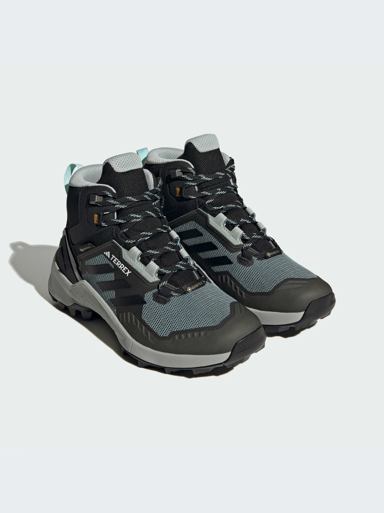Ботинки и сапоги Adidas модель IF2401-KZ Ботинки и сапоги Adidas модель IF2401-KZ Фото