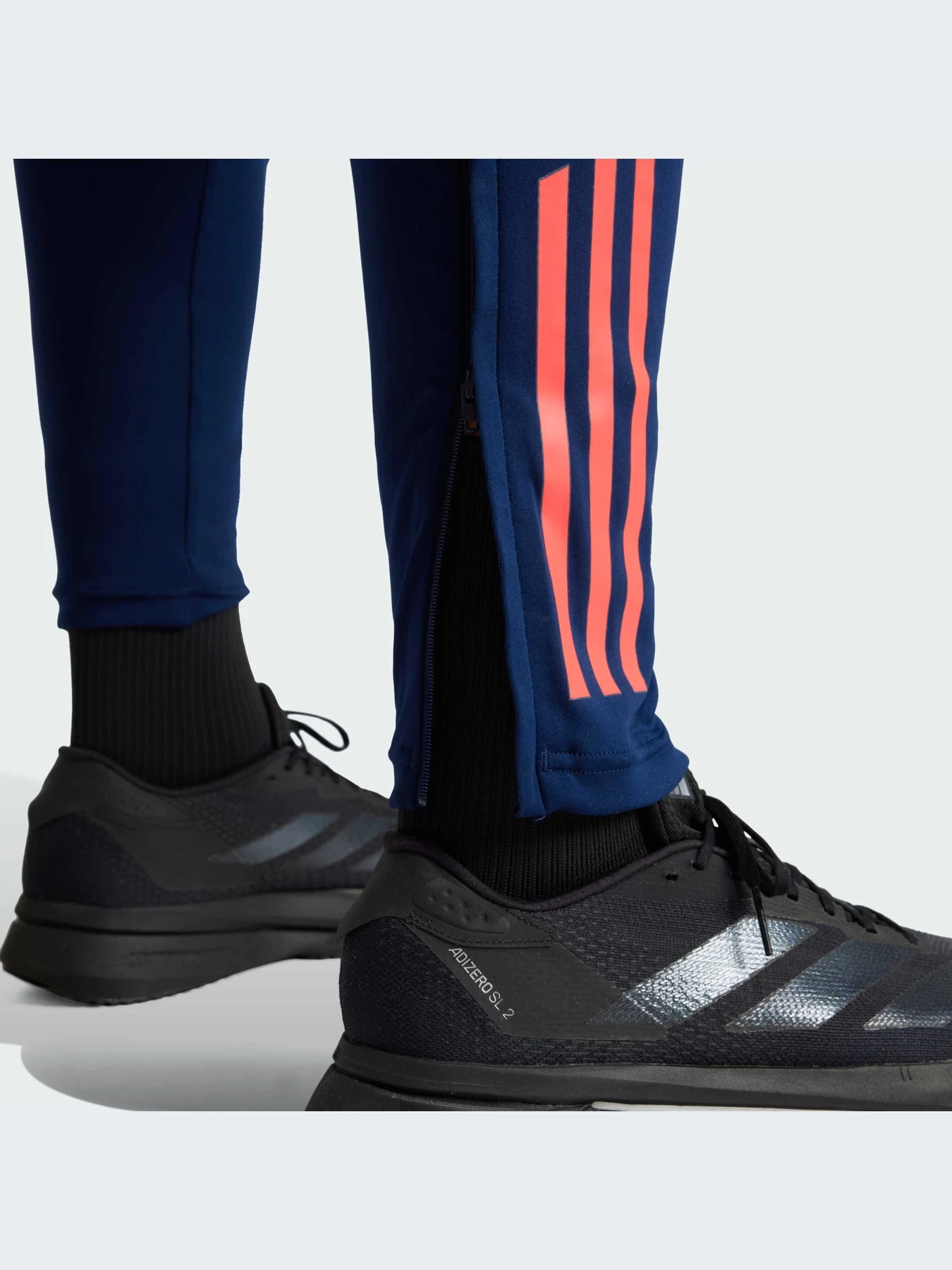 Брюки Adidas Tiro модель IT2012-KZ Брюки Adidas Tiro модель IT2012-KZ Фото