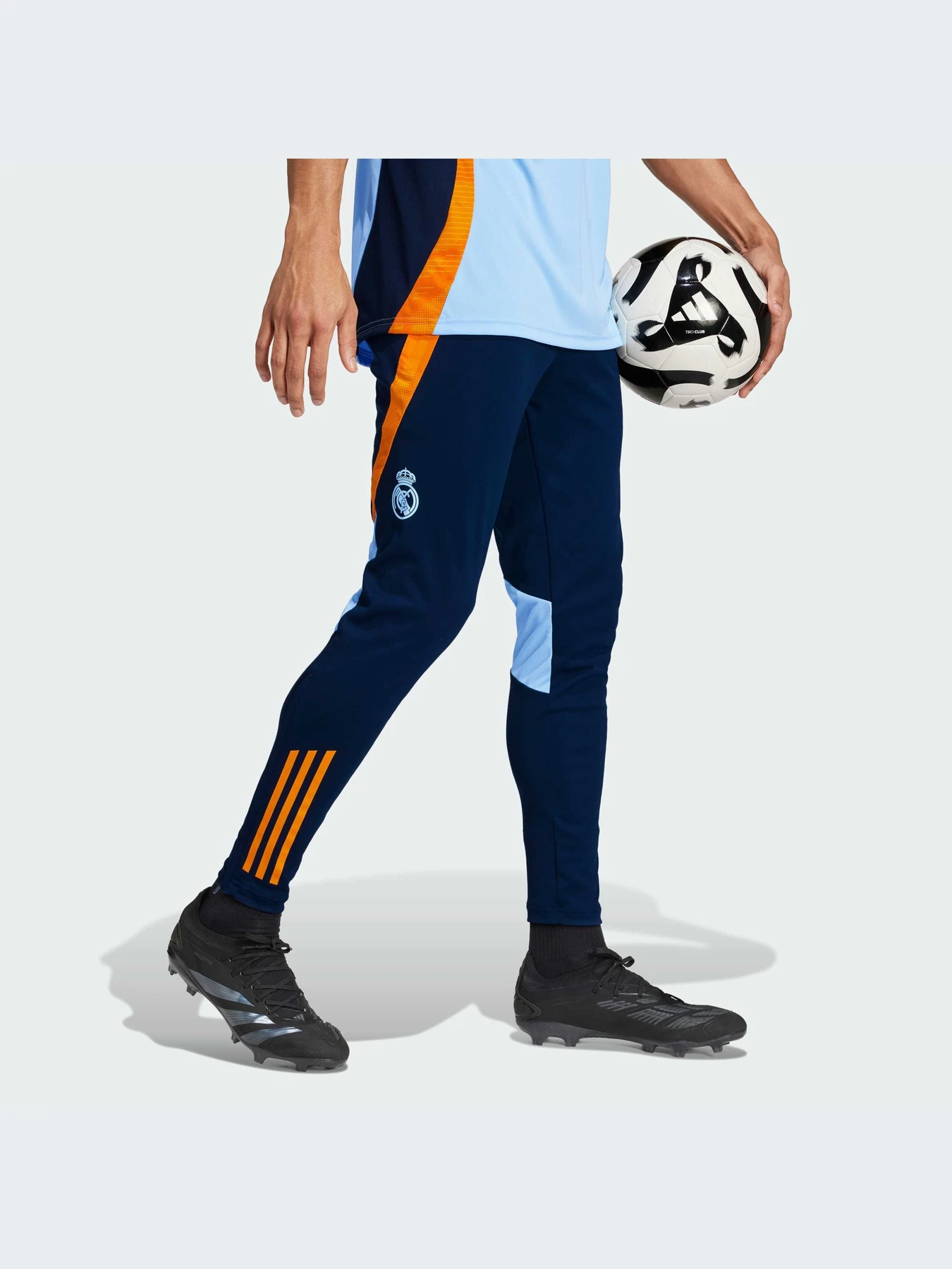 Брюки Adidas Tiro модель IT5113-KZ Брюки Adidas Tiro модель IT5113-KZ Фото