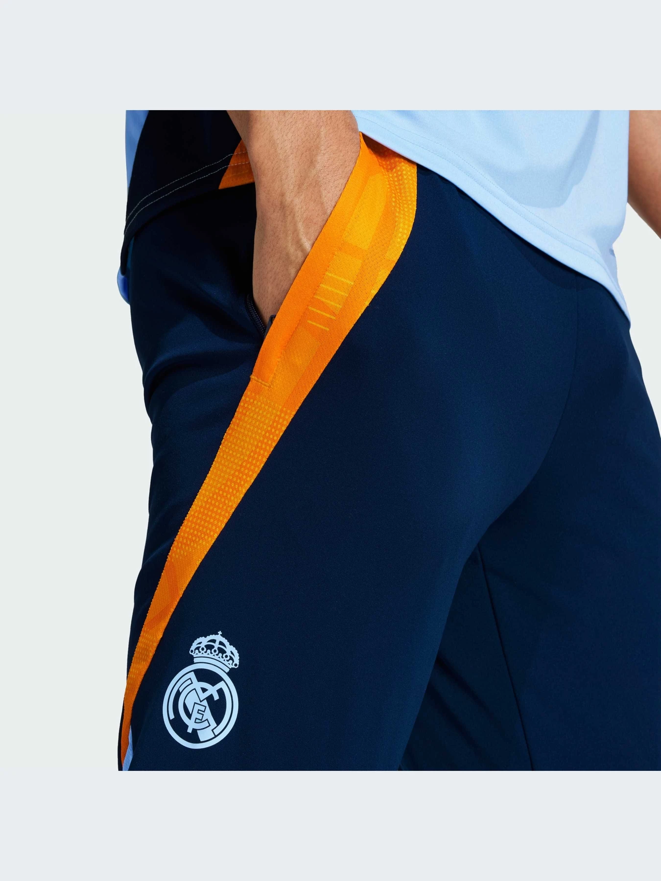 Брюки Adidas Tiro модель IT5113-KZ Брюки Adidas Tiro модель IT5113-KZ Фото