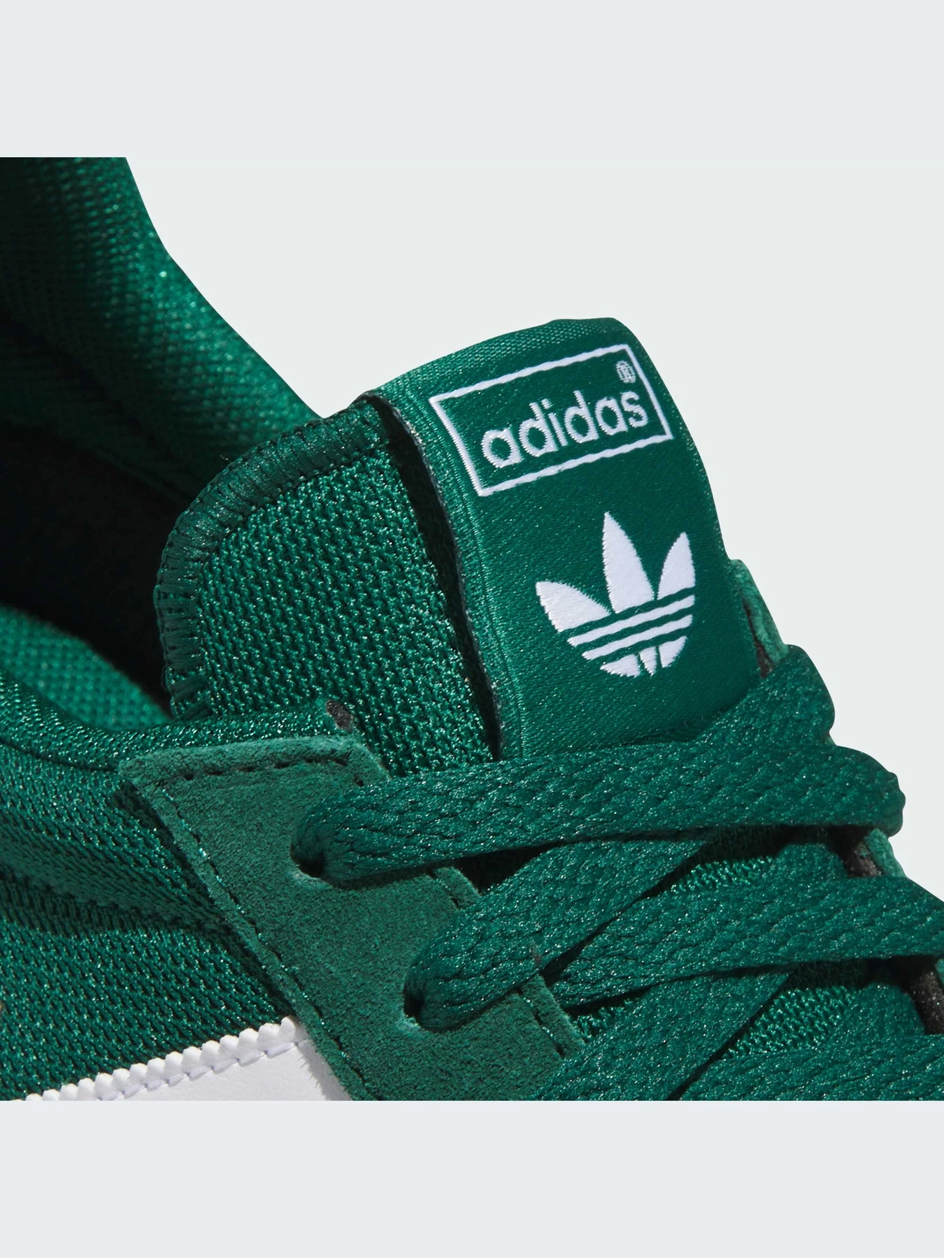 Кроссовки Adidas модель IH1326-KZ Кроссовки Adidas модель IH1326-KZ Фото