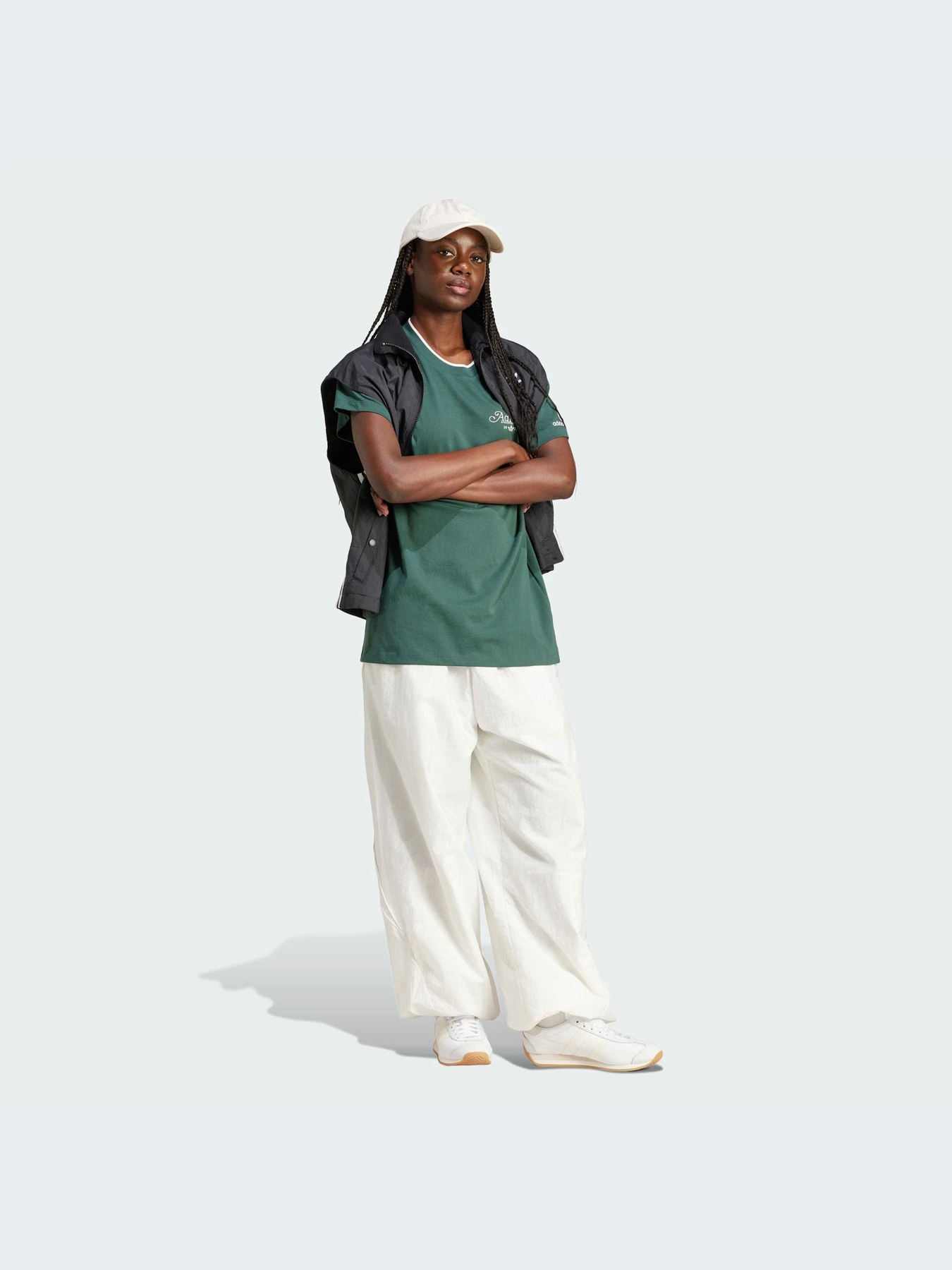 Футболки и поло Adidas модель IX3540-KZ Футболки и поло Adidas модель IX3540-KZ Фото