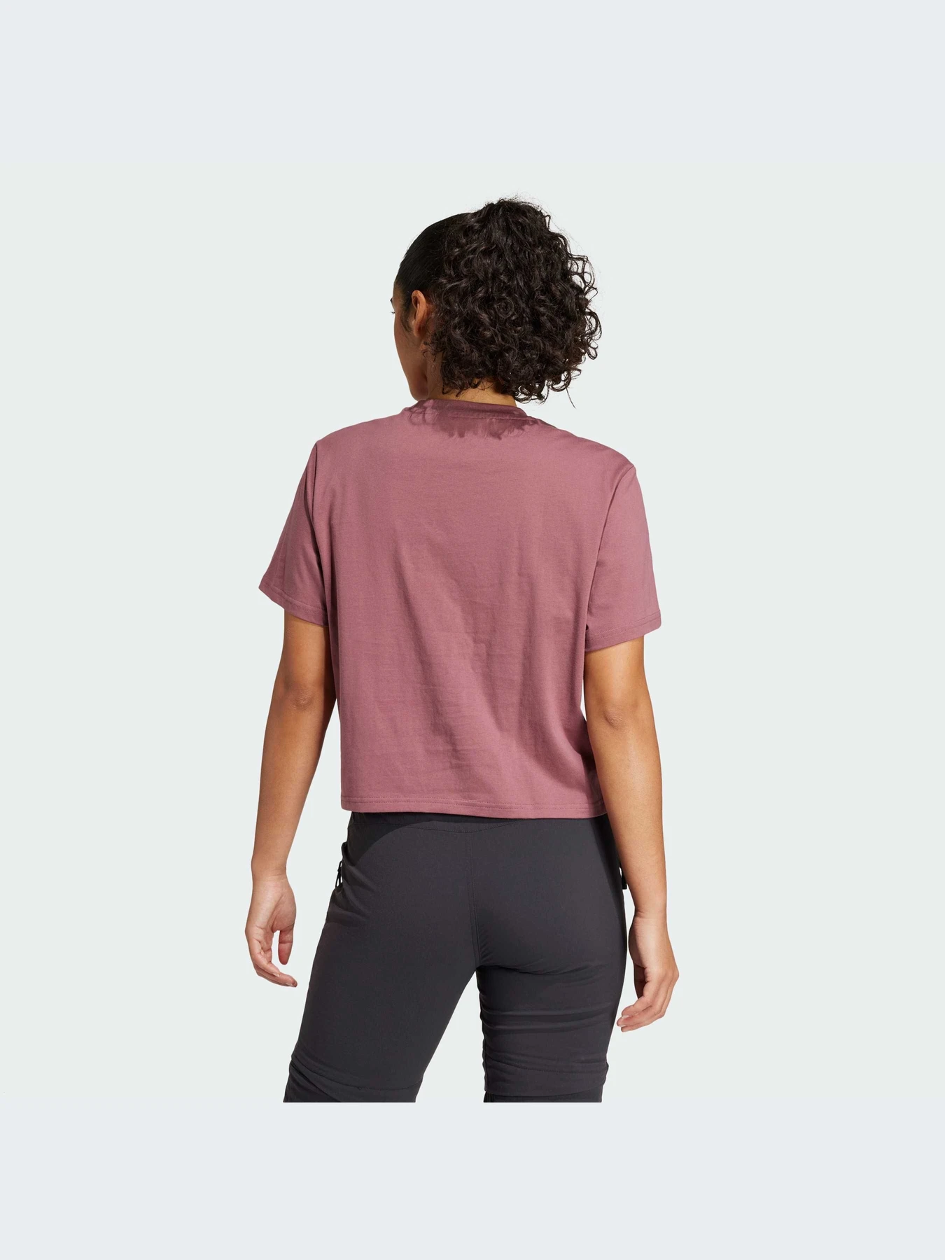 Футболки и поло Adidas модель IZ0452-KZ Футболки и поло Adidas модель IZ0452-KZ Фото