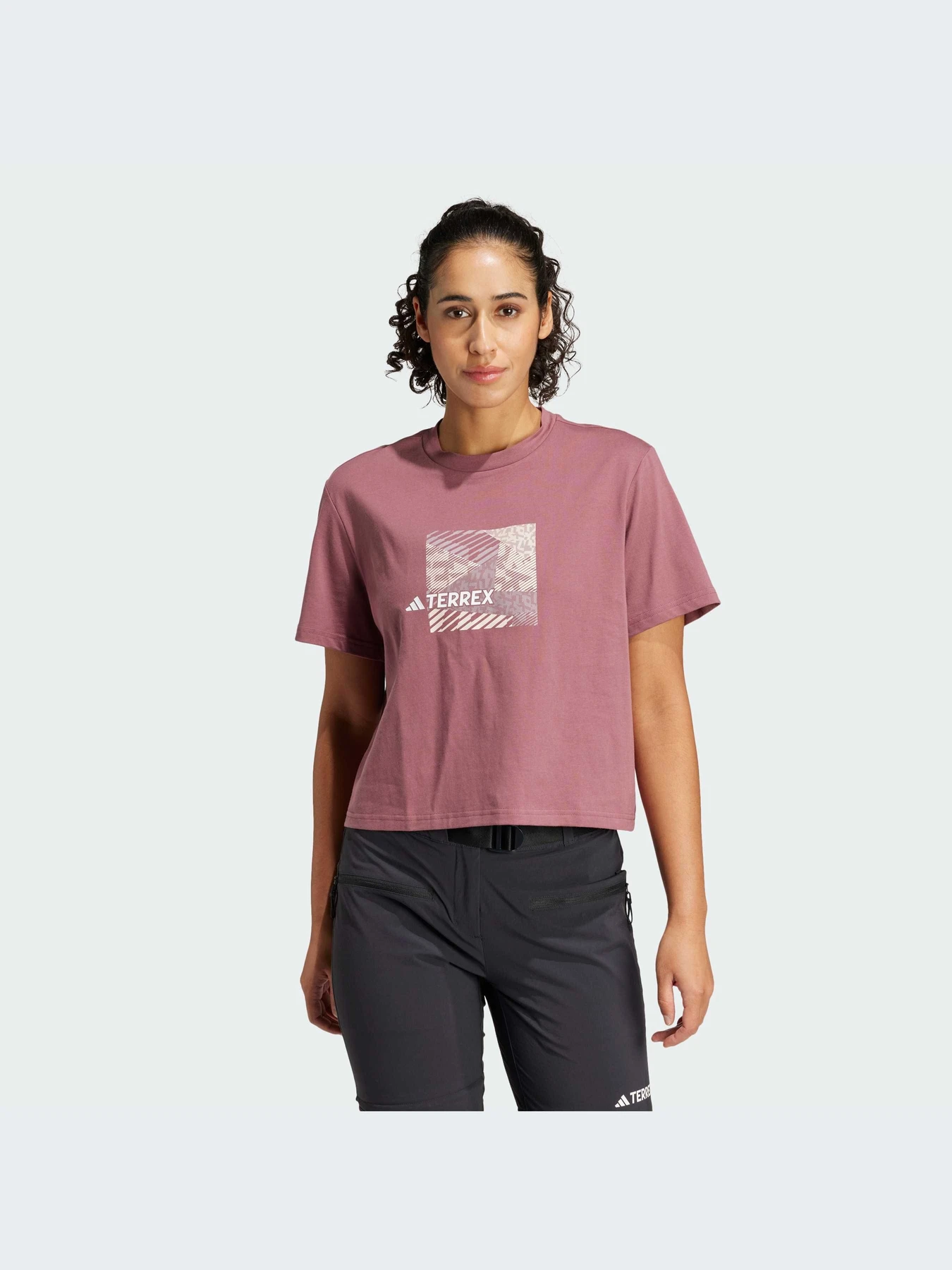 Футболки и поло Adidas модель IZ0452-KZ Футболки и поло Adidas модель IZ0452-KZ Фото