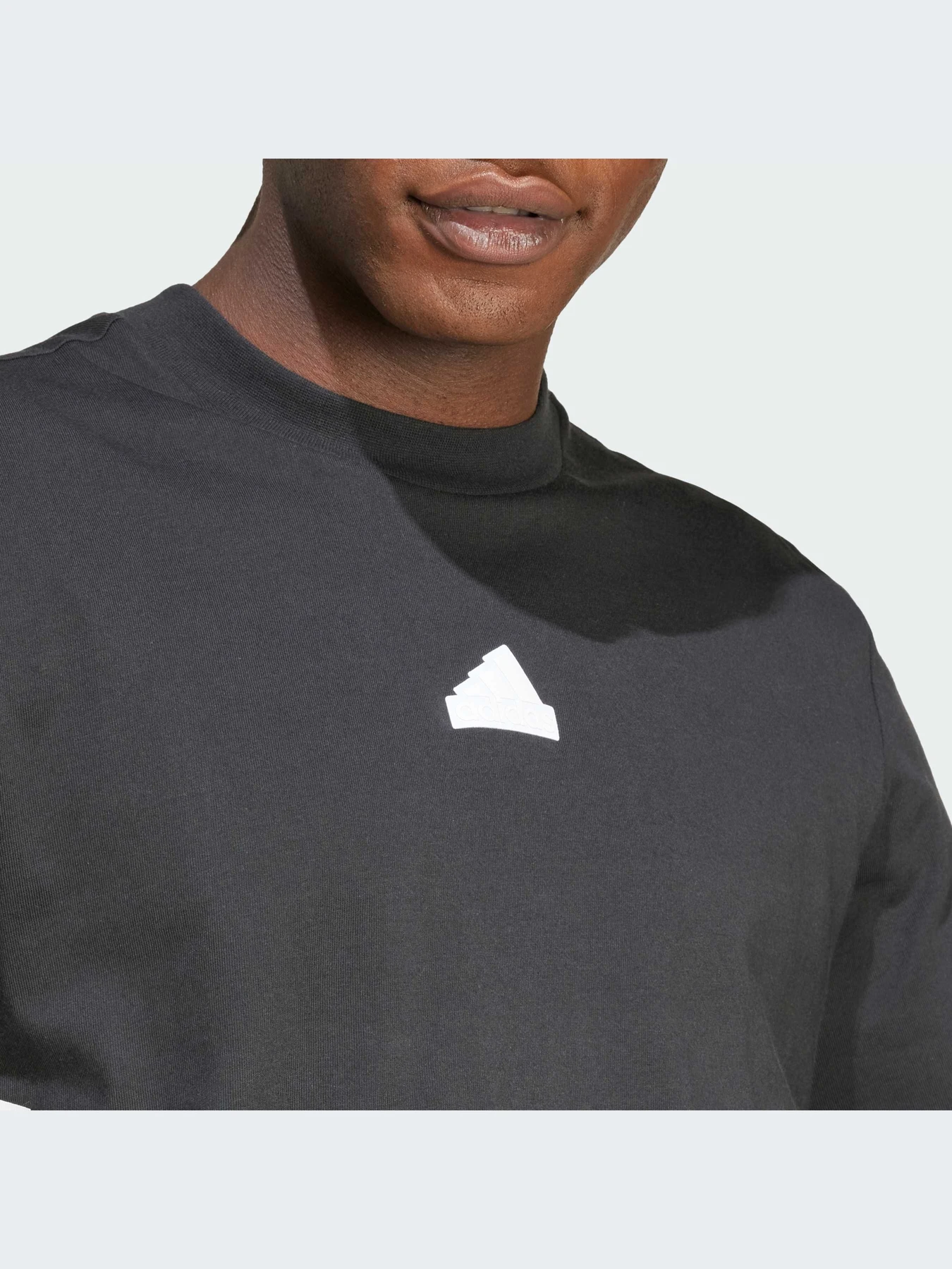 Футболки и поло Adidas Icons модель IX5196-KZ Футболки и поло Adidas Icons модель IX5196-KZ Фото