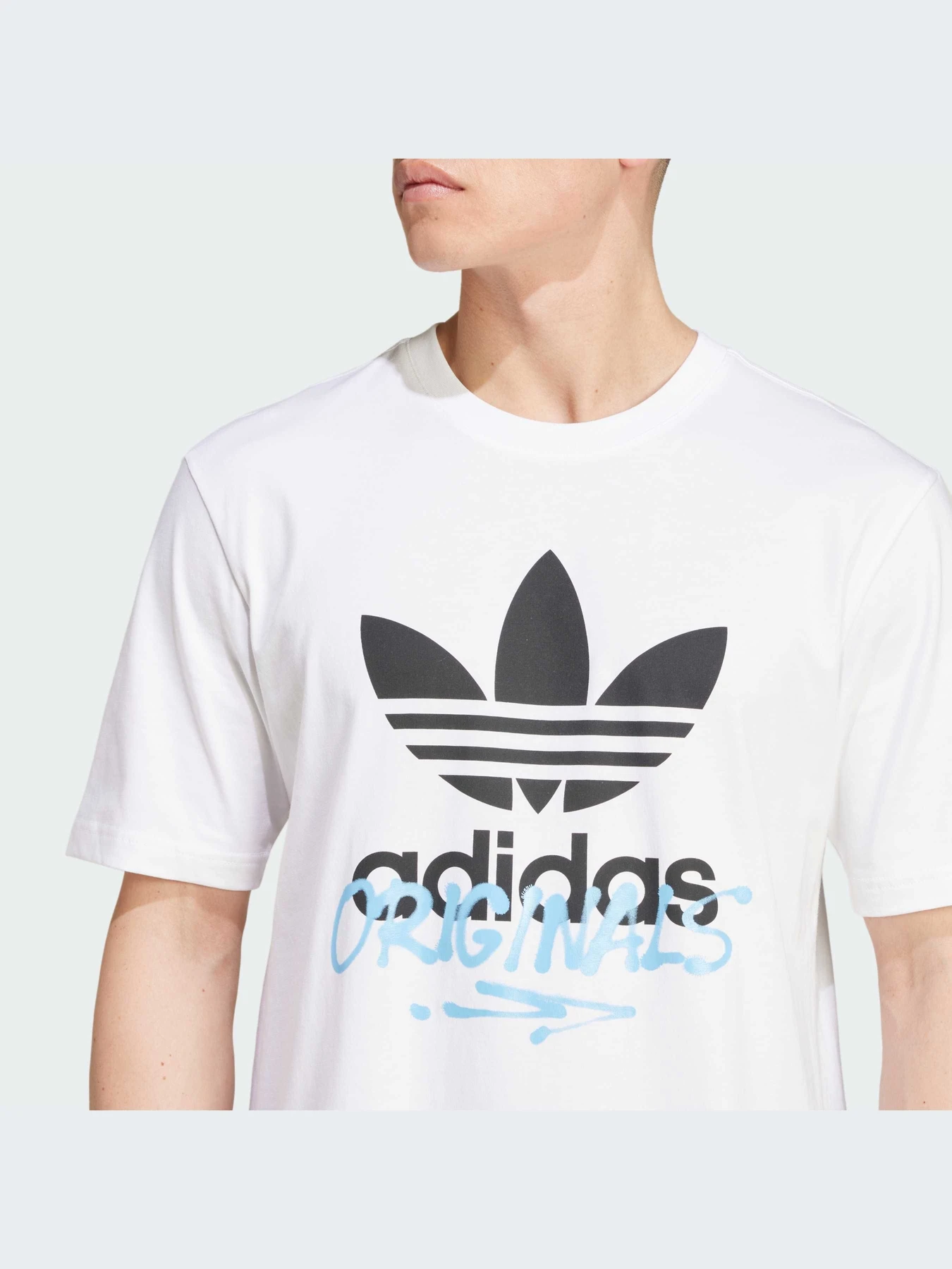 Футболки и поло Adidas Graphics модель IX6750-KZ Футболки и поло Adidas Graphics модель IX6750-KZ Фото
