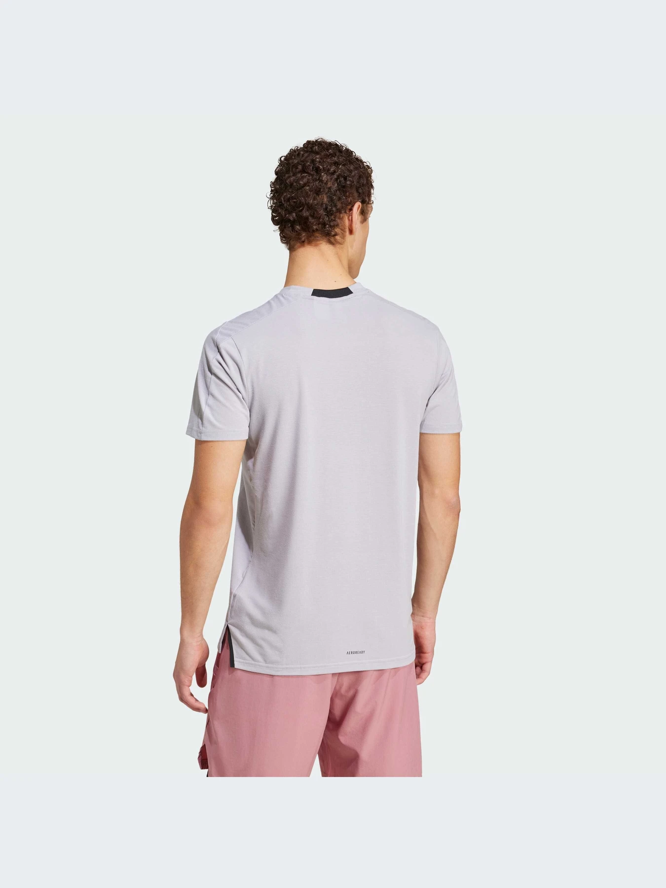 Футболки и поло Adidas модель IX9147-KZ Футболки и поло Adidas модель IX9147-KZ Фото