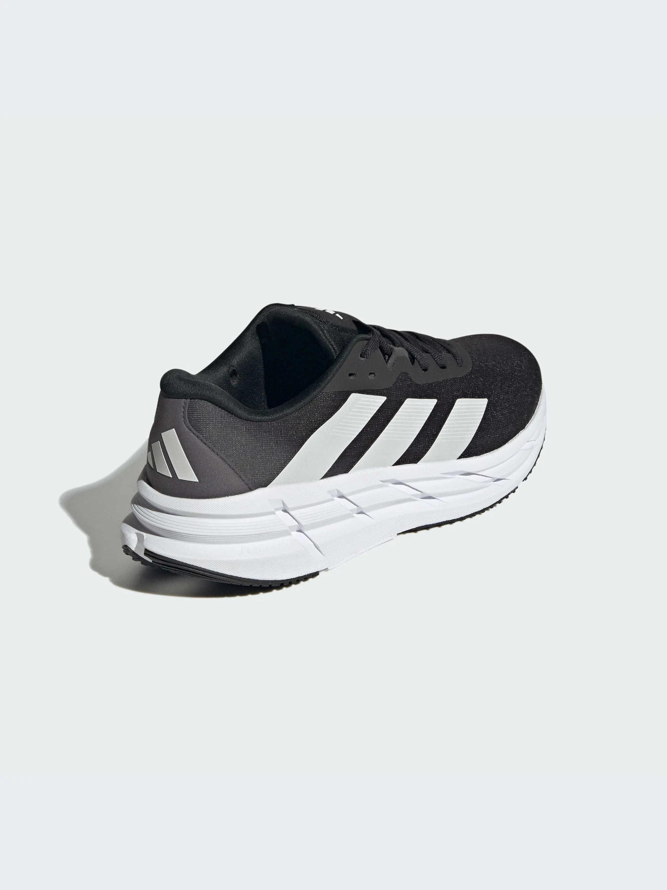 Кроссовки Adidas модель ID6161-KZ Кроссовки Adidas модель ID6161-KZ Фото