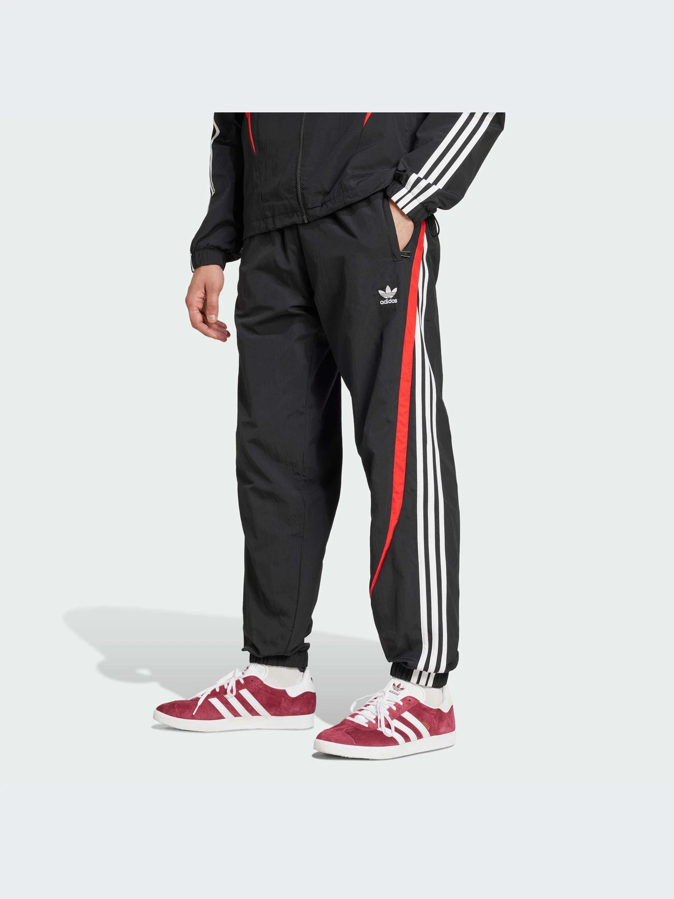 Брюки Adidas модель IX9646-KZ Брюки Adidas модель IX9646-KZ Фото