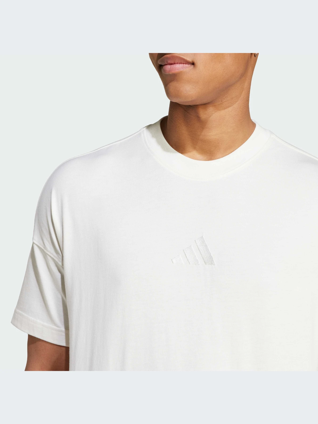 Футболки и поло Adidas модель IY6597-KZ Футболки и поло Adidas модель IY6597-KZ Фото