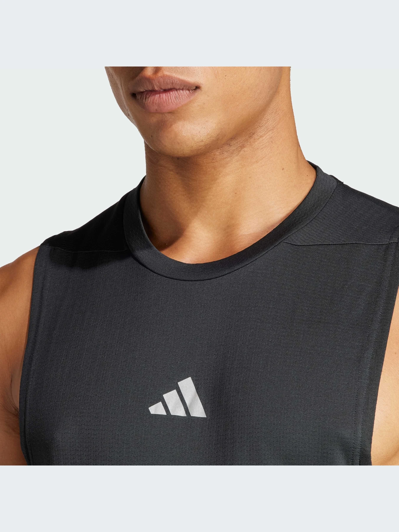 Футболки и поло Adidas модель IS3708-KZ Футболки и поло Adidas модель IS3708-KZ Фото