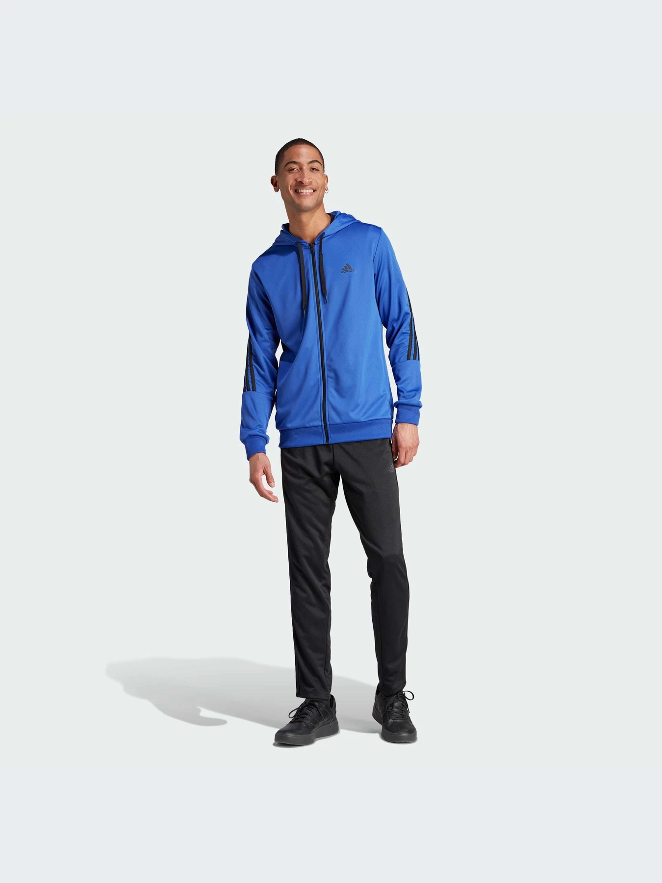 Костюмы Adidas модель IJ8559-KZ Костюмы Adidas модель IJ8559-KZ Фото