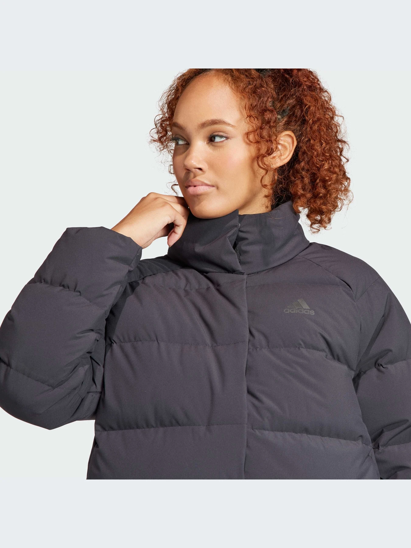 Куртки и дубленки Adidas модель HY3939-KZ Куртки и дубленки Adidas модель HY3939-KZ Фото