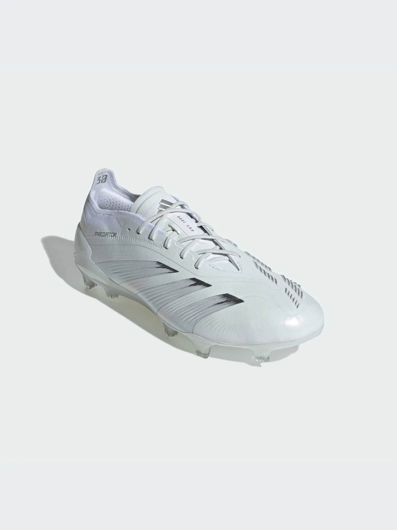 Кроссовки Adidas Predator модель IE1803-KZ Кроссовки Adidas Predator модель IE1803-KZ Фото