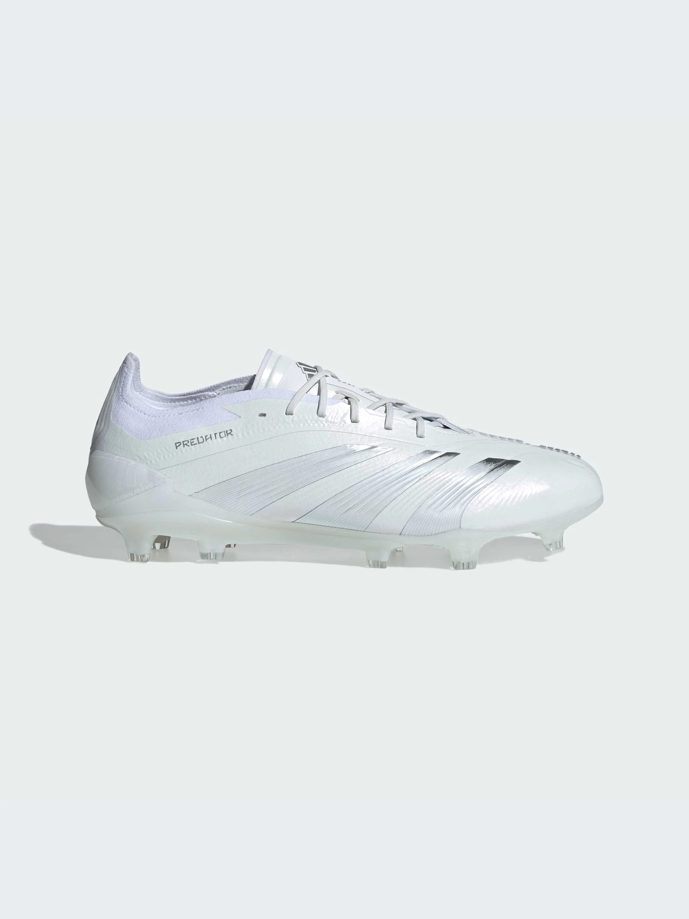 Кроссовки Adidas Predator модель IE1803-KZ Кроссовки Adidas Predator модель IE1803-KZ Фото
