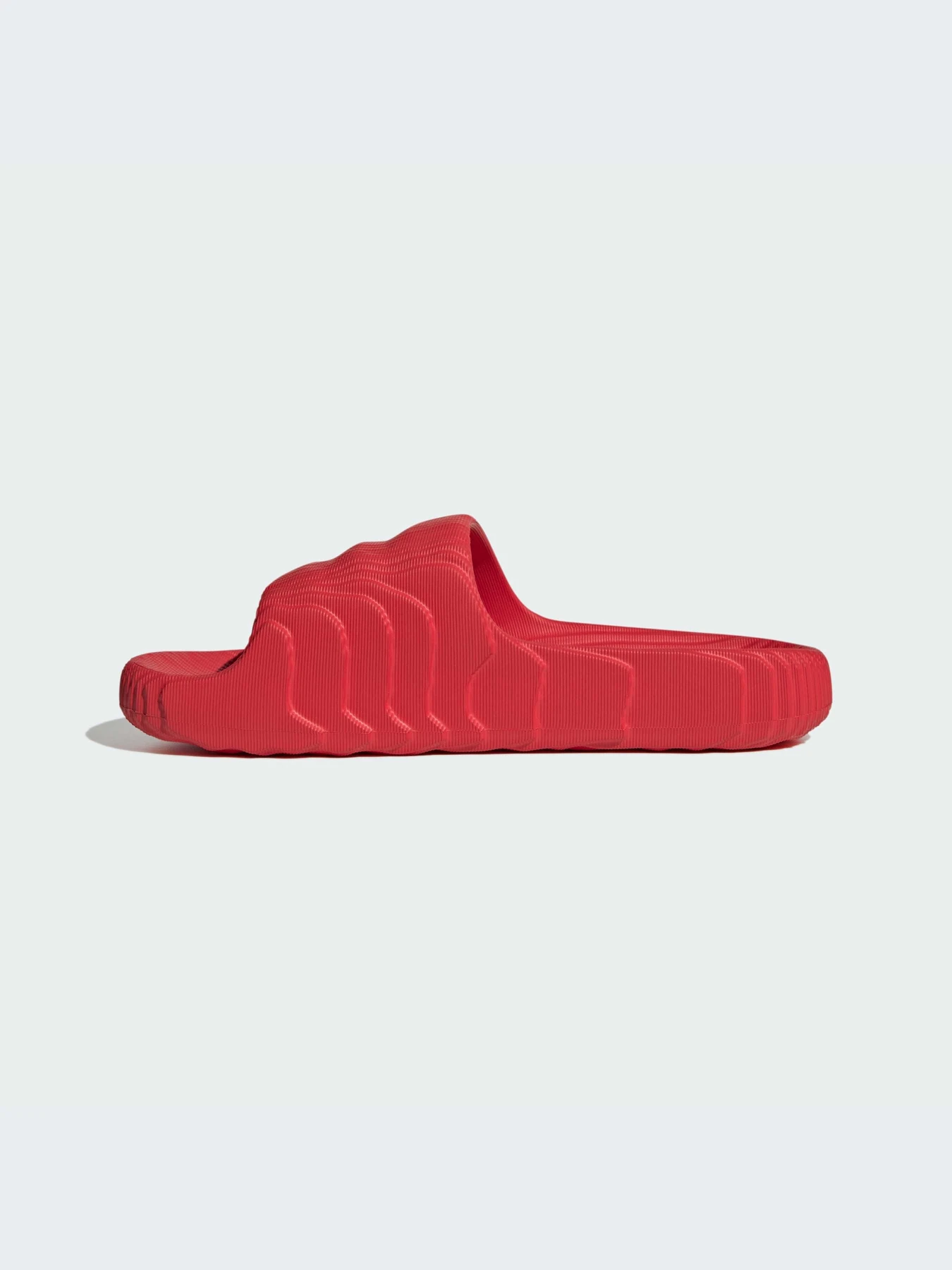 Шлёпанцы Adidas Adilette модель IF5394-KZ Шлёпанцы Adidas Adilette модель IF5394-KZ Фото