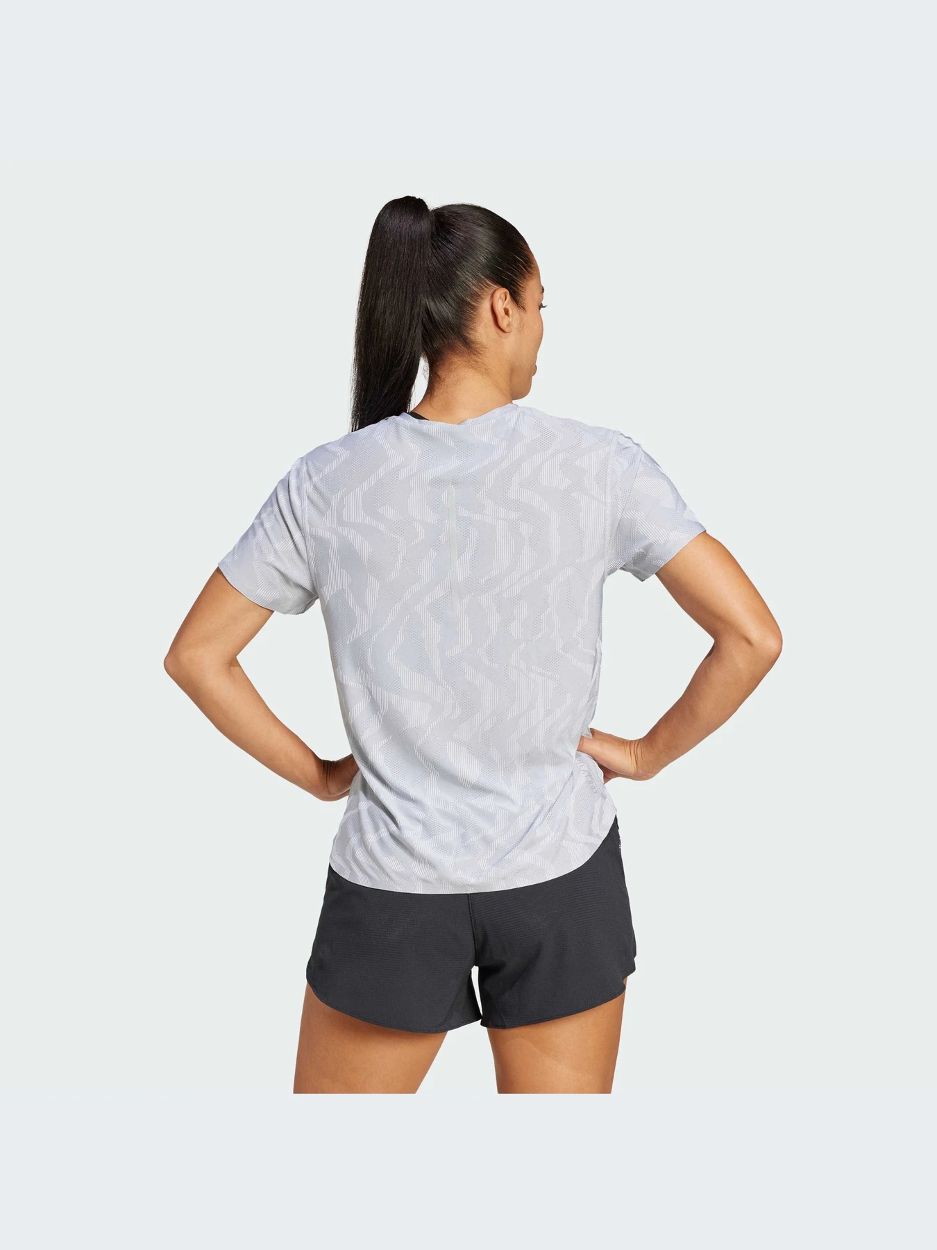 Футболки и поло Adidas модель IY0719-KZ Футболки и поло Adidas модель IY0719-KZ Фото