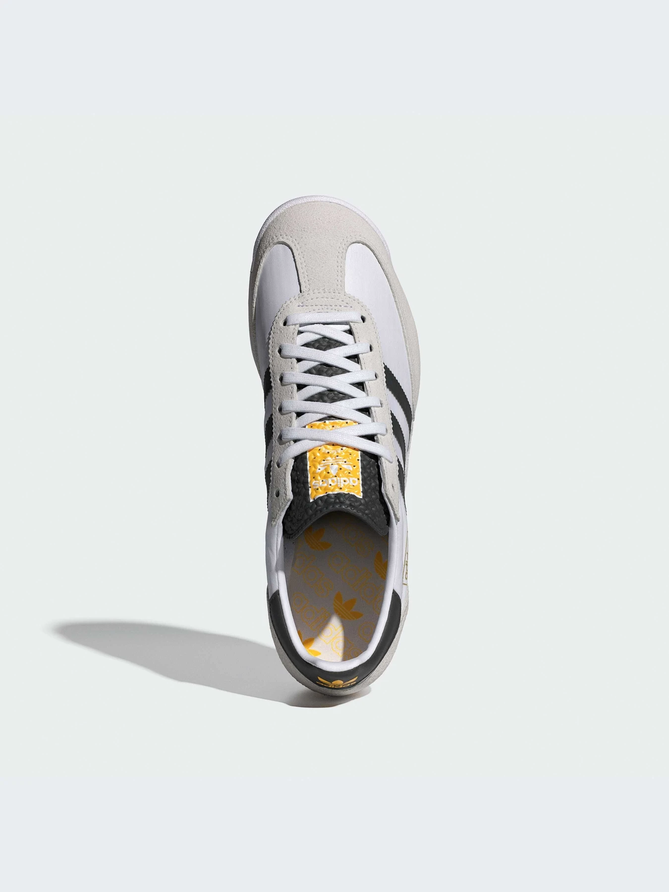 Кроссовки Adidas модель IH4823-KZ Кроссовки Adidas модель IH4823-KZ Фото