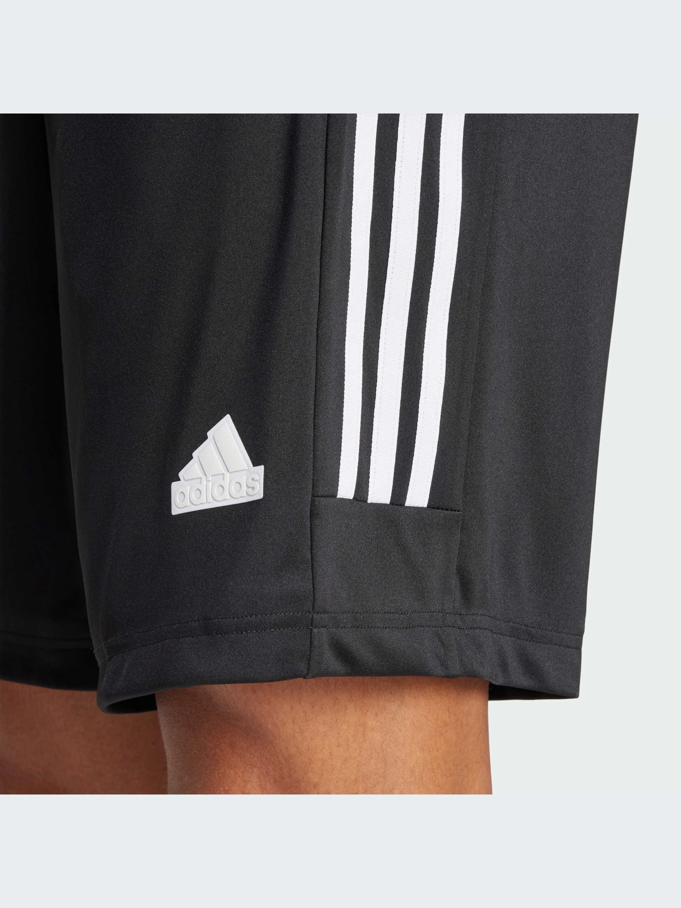 Шорты Adidas Tiro модель IX1342-KZ Шорты Adidas Tiro модель IX1342-KZ Фото