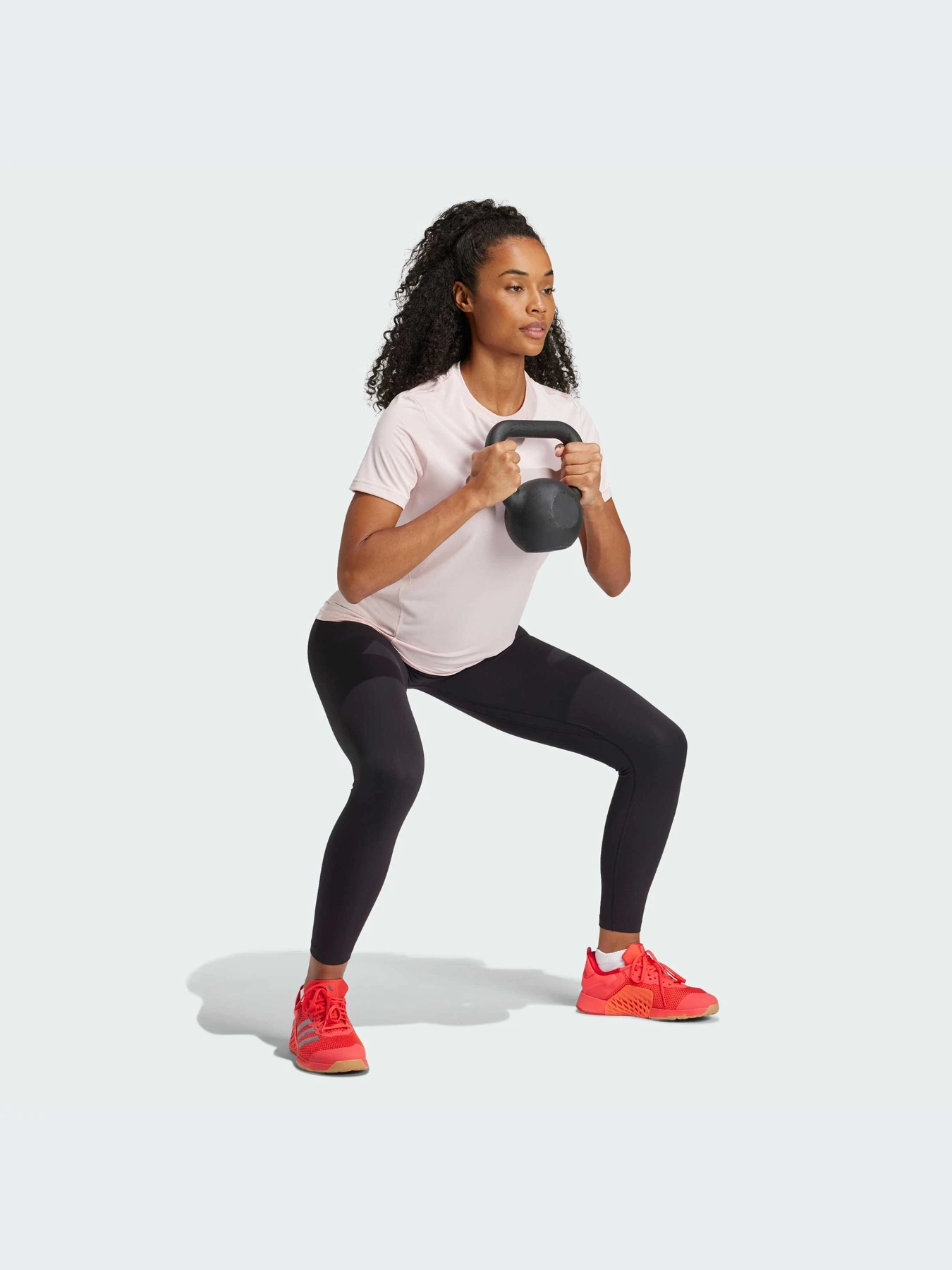 Футболки и поло Adidas модель IY9160-KZ Футболки и поло Adidas модель IY9160-KZ Фото
