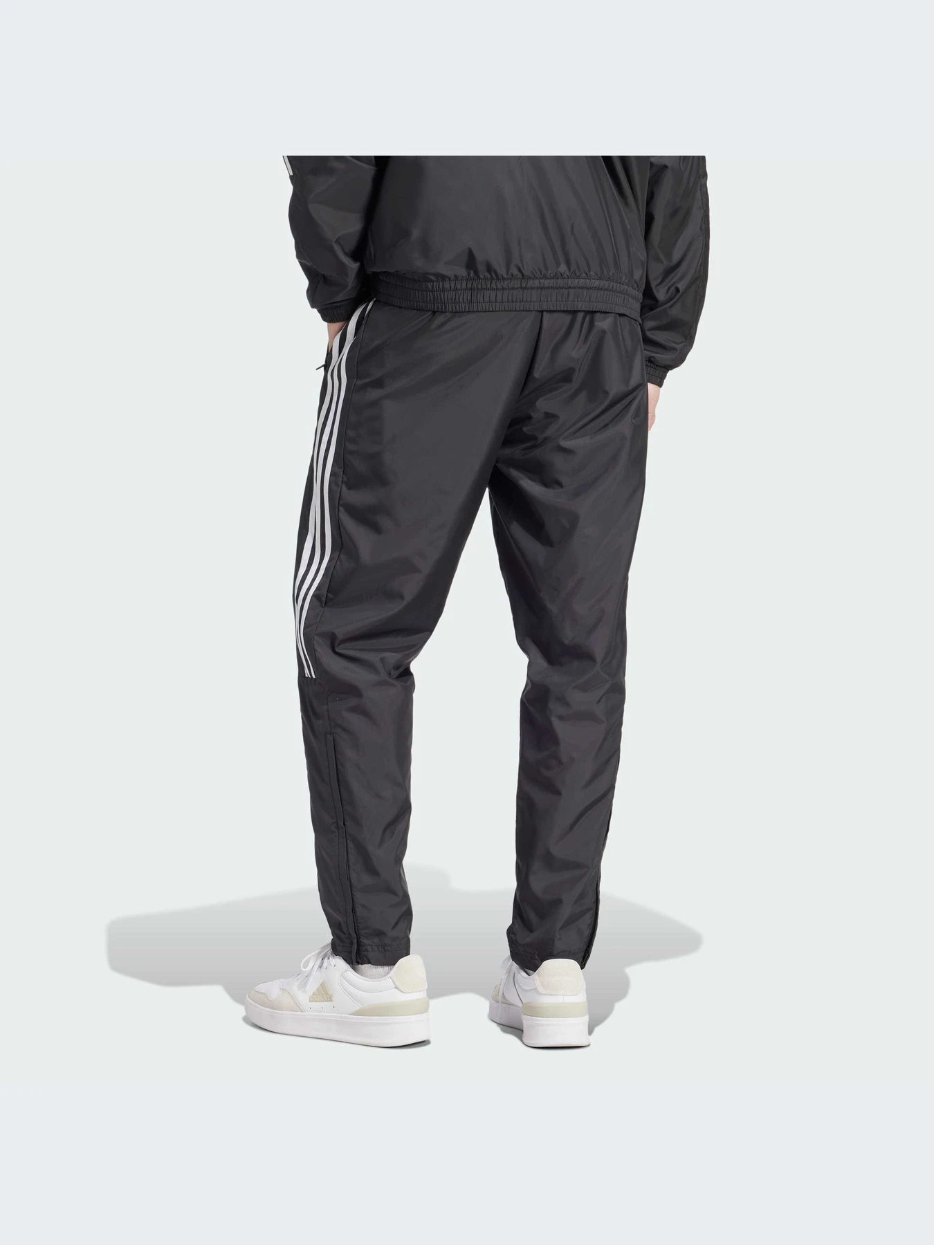 Брюки Adidas Tiro модель IX1348-KZ Брюки Adidas Tiro модель IX1348-KZ Фото