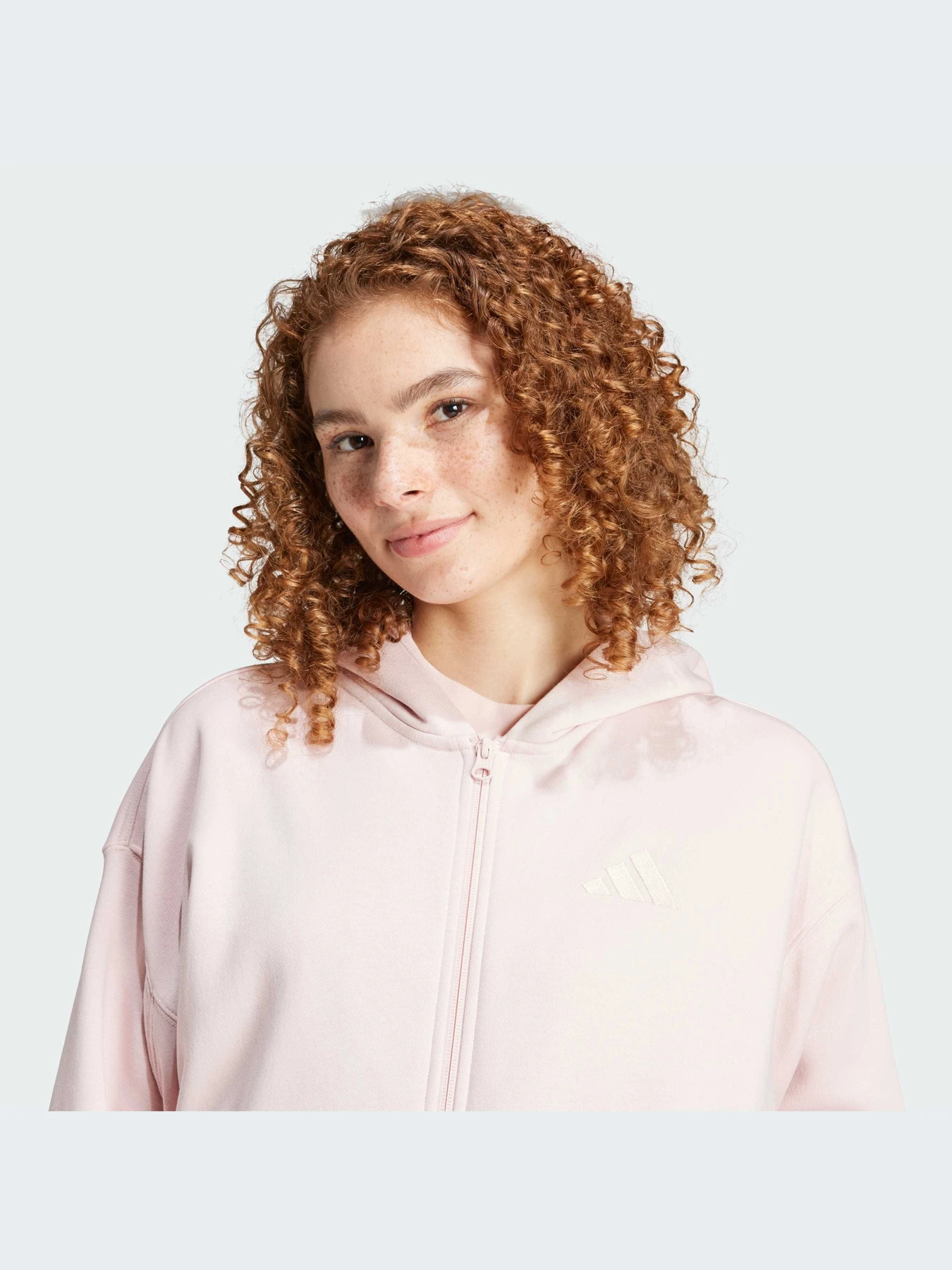 Худи и свитшоты Adidas модель IY6804-KZ Худи и свитшоты Adidas модель IY6804-KZ Фото