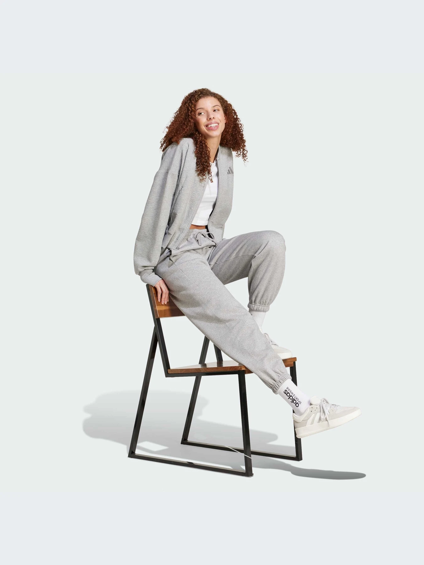 Брюки Adidas модель IY6841-KZ Брюки Adidas модель IY6841-KZ Фото