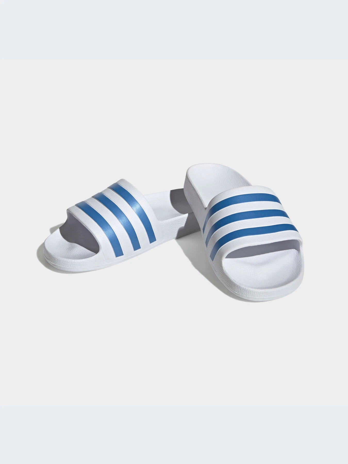 Шлёпанцы Adidas Adilette модель HP6295-KZ Шлёпанцы Adidas Adilette модель HP6295-KZ Фото