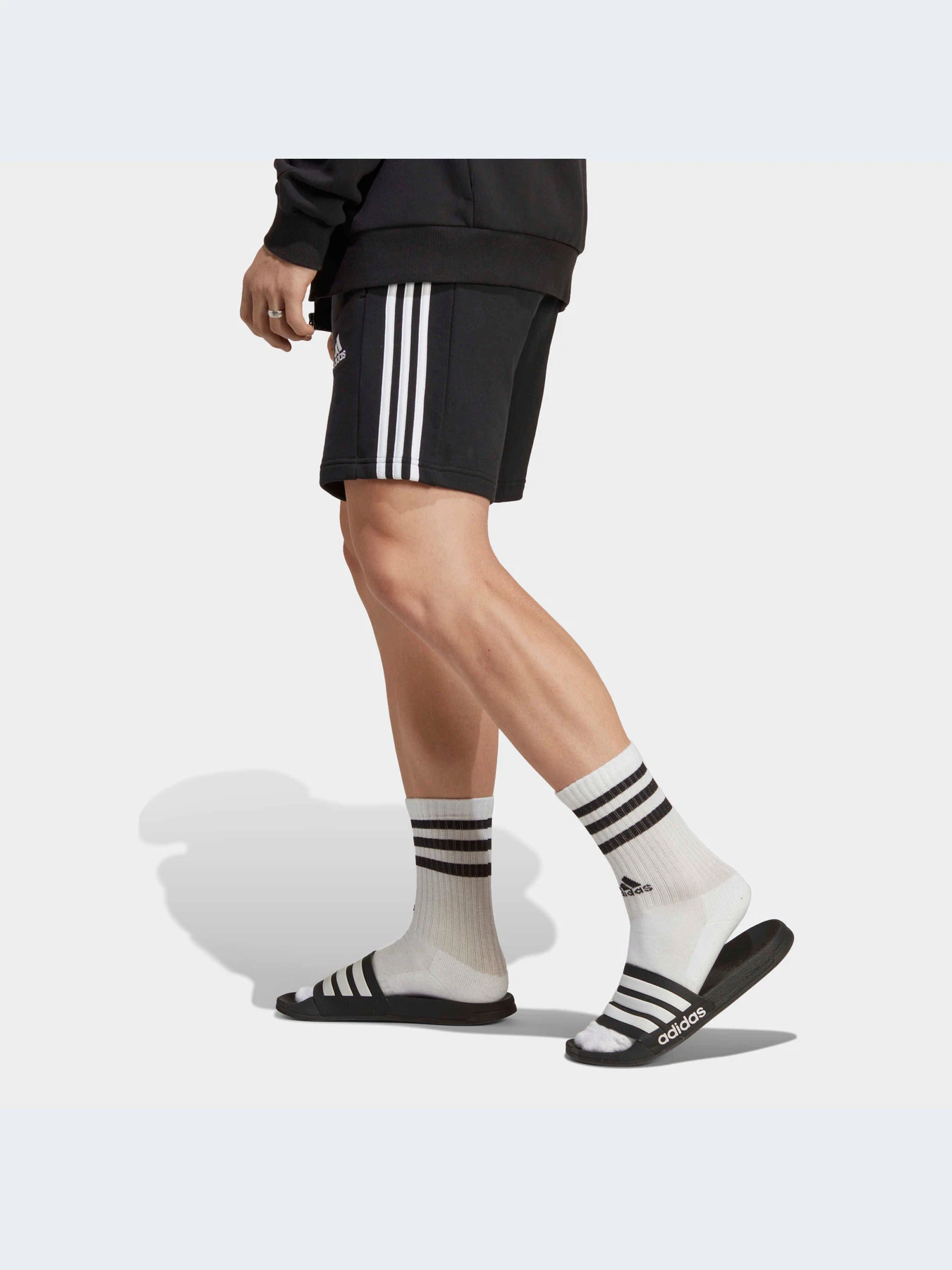 Шорты Adidas модель IC9435-KZ Шорты Adidas модель IC9435-KZ Фото