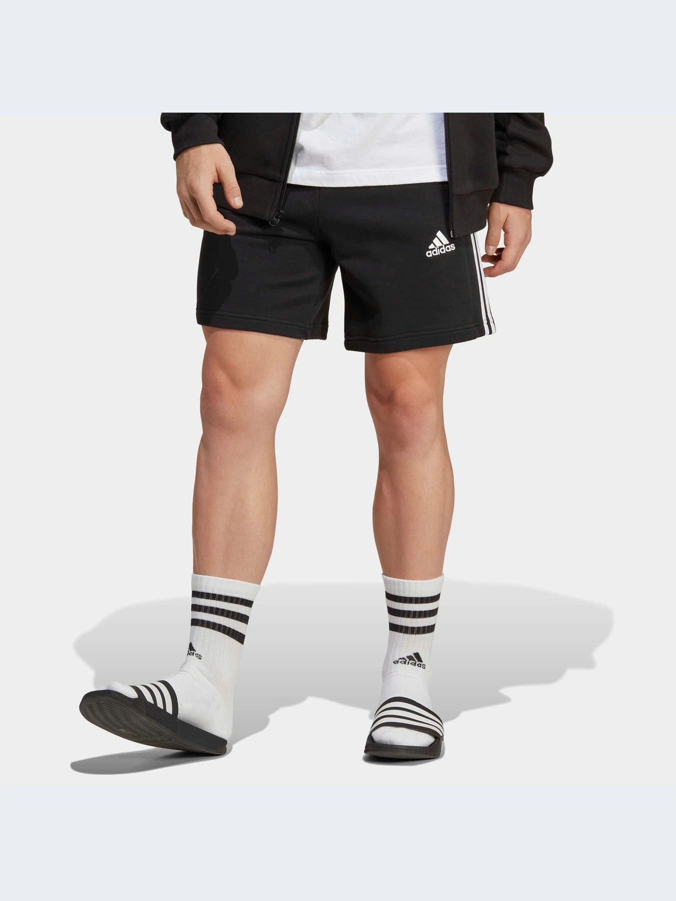Шорты Adidas модель IC9435-KZ Шорты Adidas модель IC9435-KZ Фото
