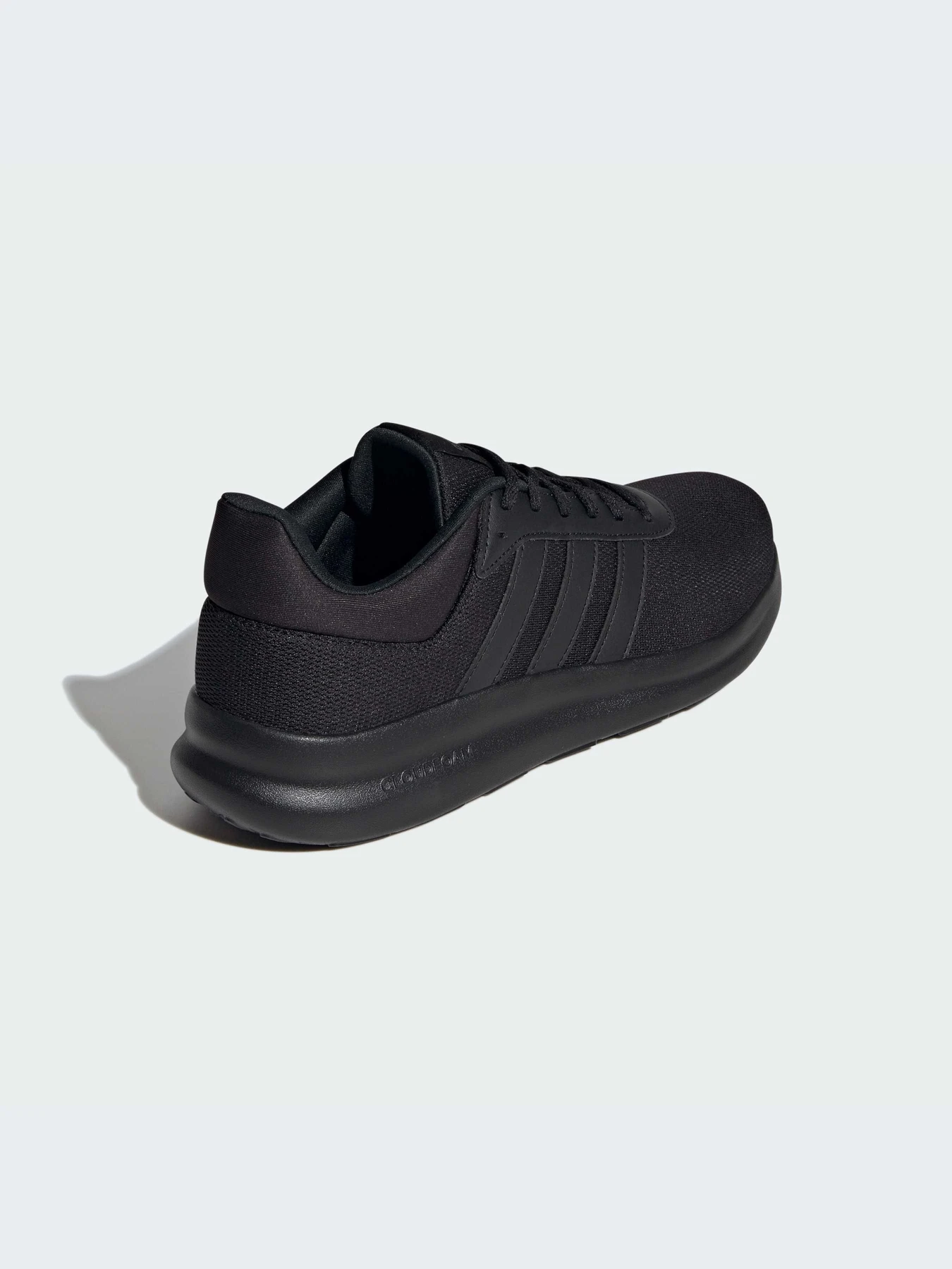 Кроссовки Adidas Lite Racer модель IE6132-KZ Кроссовки Adidas Lite Racer модель IE6132-KZ Фото