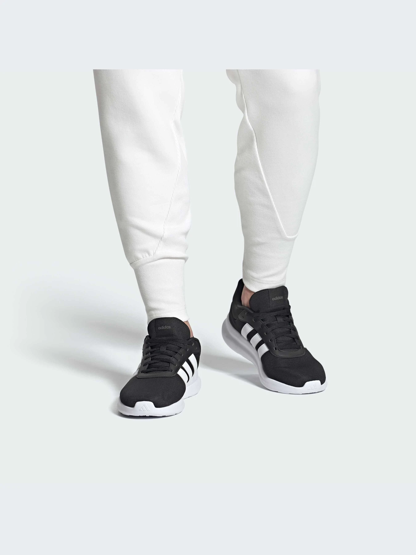 Кроссовки Adidas Lite Racer модель IE6133-KZ Фото