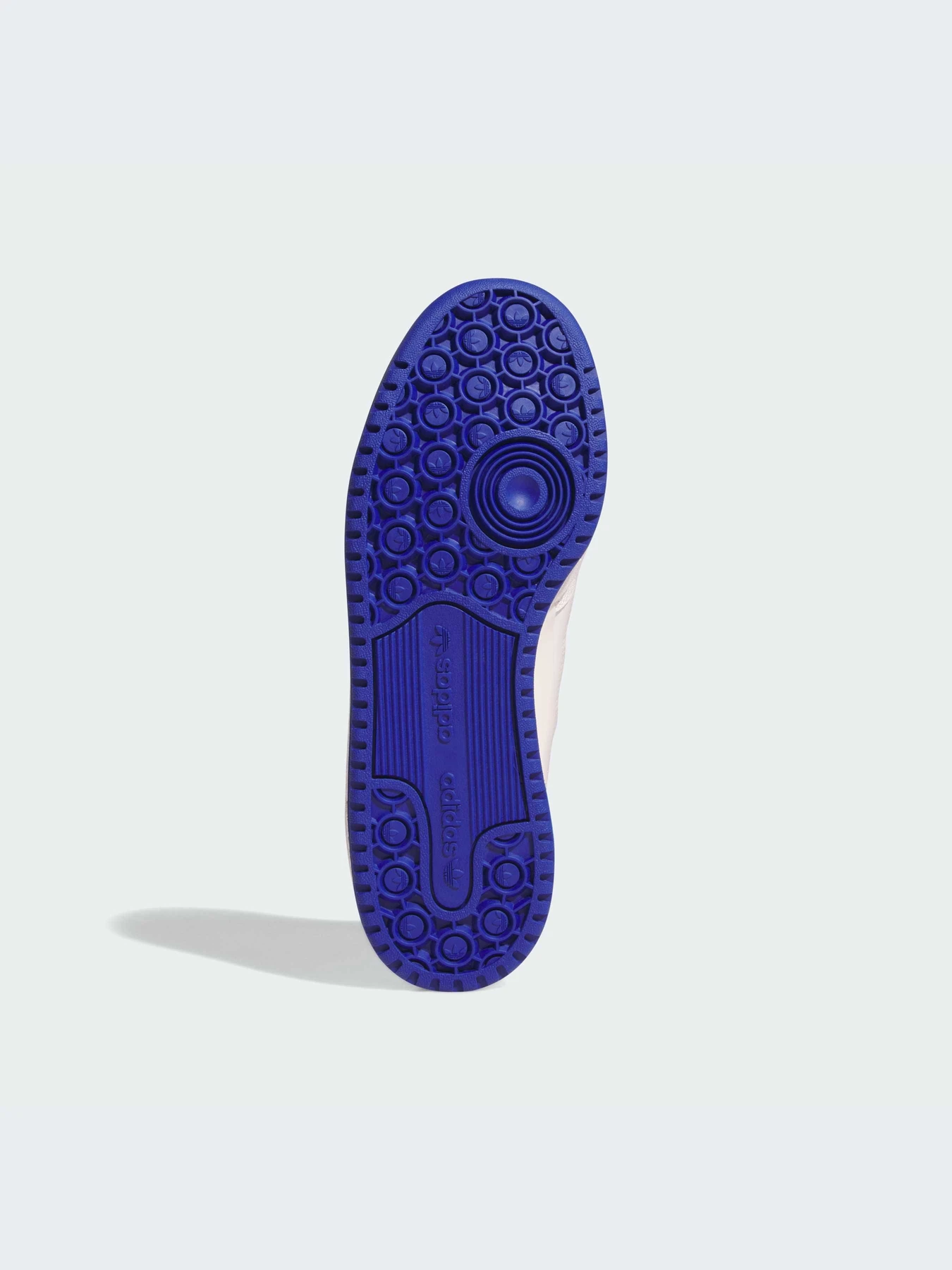 Кроссовки Adidas Forum модель IH7829-KZ Кроссовки Adidas Forum модель IH7829-KZ Фото