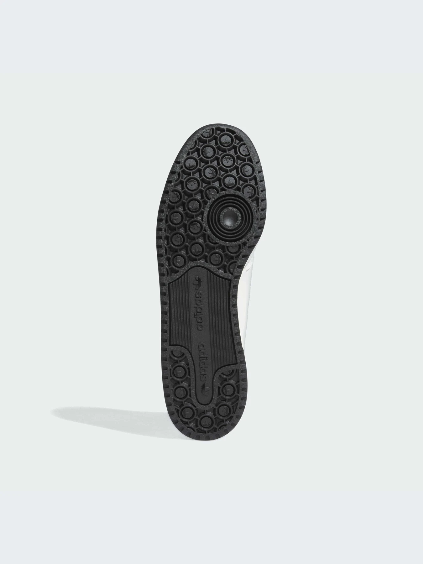 Кроссовки Adidas Forum модель IH7830-KZ Кроссовки Adidas Forum модель IH7830-KZ Фото