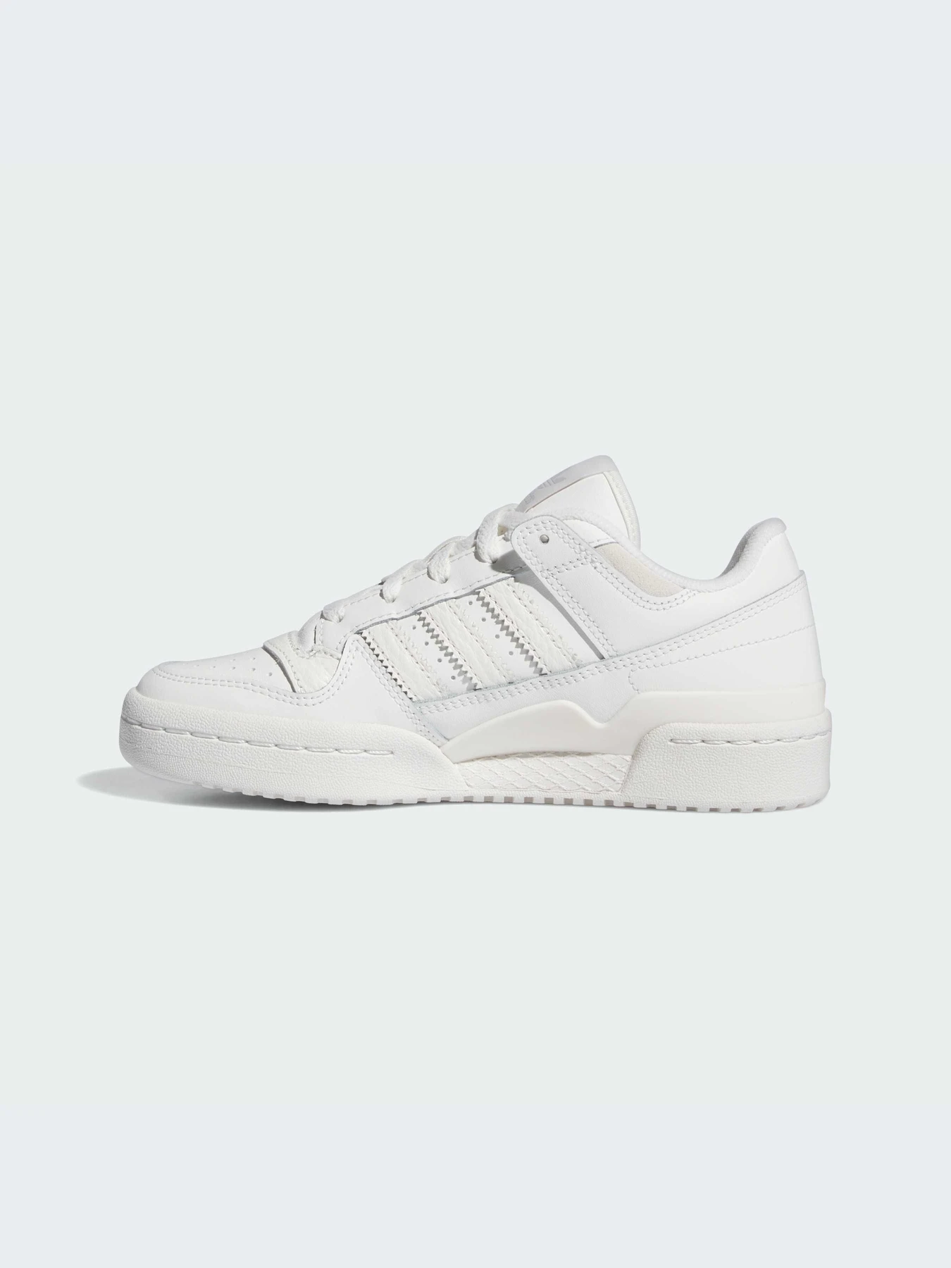 Кроссовки Adidas Forum модель IH7916-KZ Кроссовки Adidas Forum модель IH7916-KZ Фото