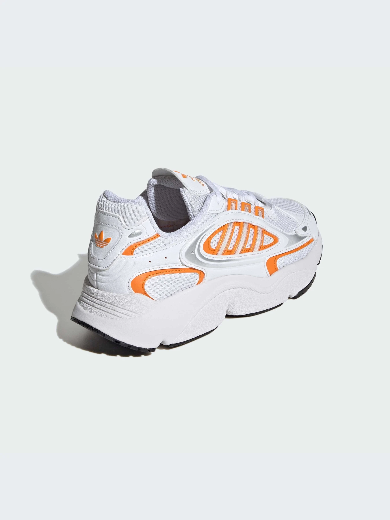 Кроссовки Adidas Ozweego модель IF9496-KZ Кроссовки Adidas Ozweego модель IF9496-KZ Фото