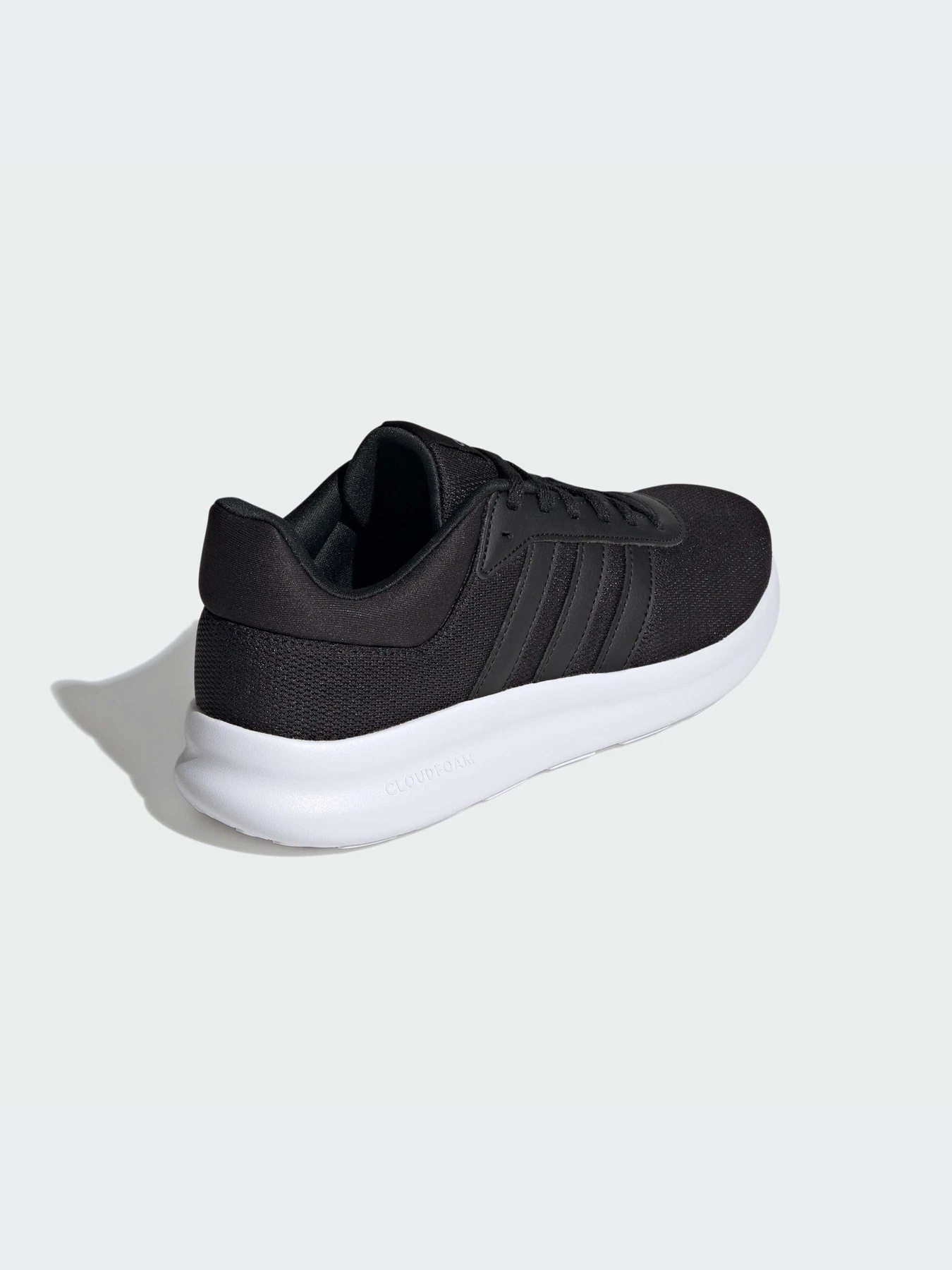 Кроссовки Adidas Lite Racer модель IE8562-KZ Кроссовки Adidas Lite Racer модель IE8562-KZ Фото