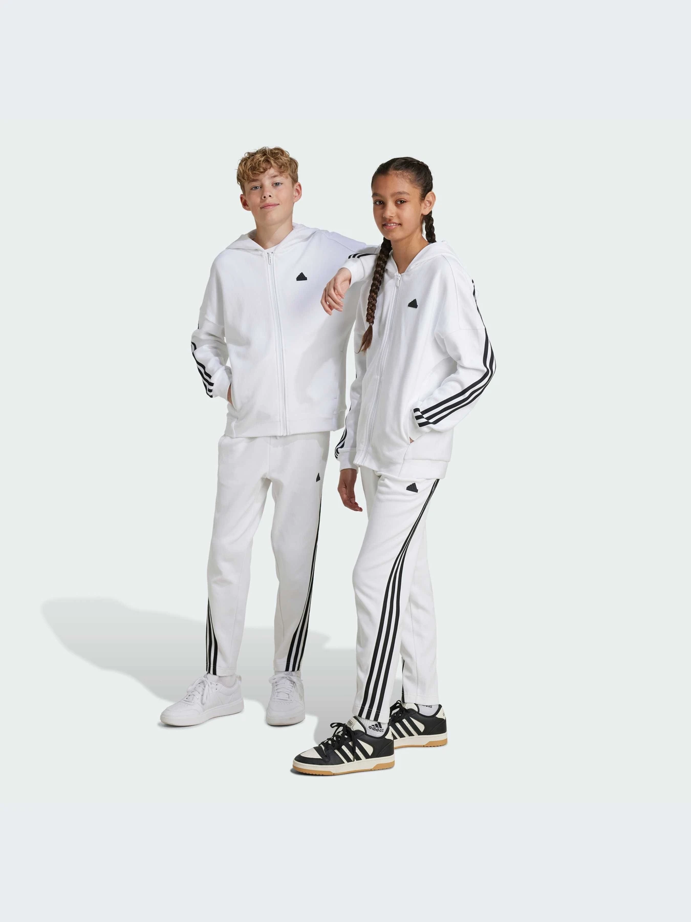 Брюки Adidas модель JJ4155-KZ Брюки Adidas модель JJ4155-KZ Фото