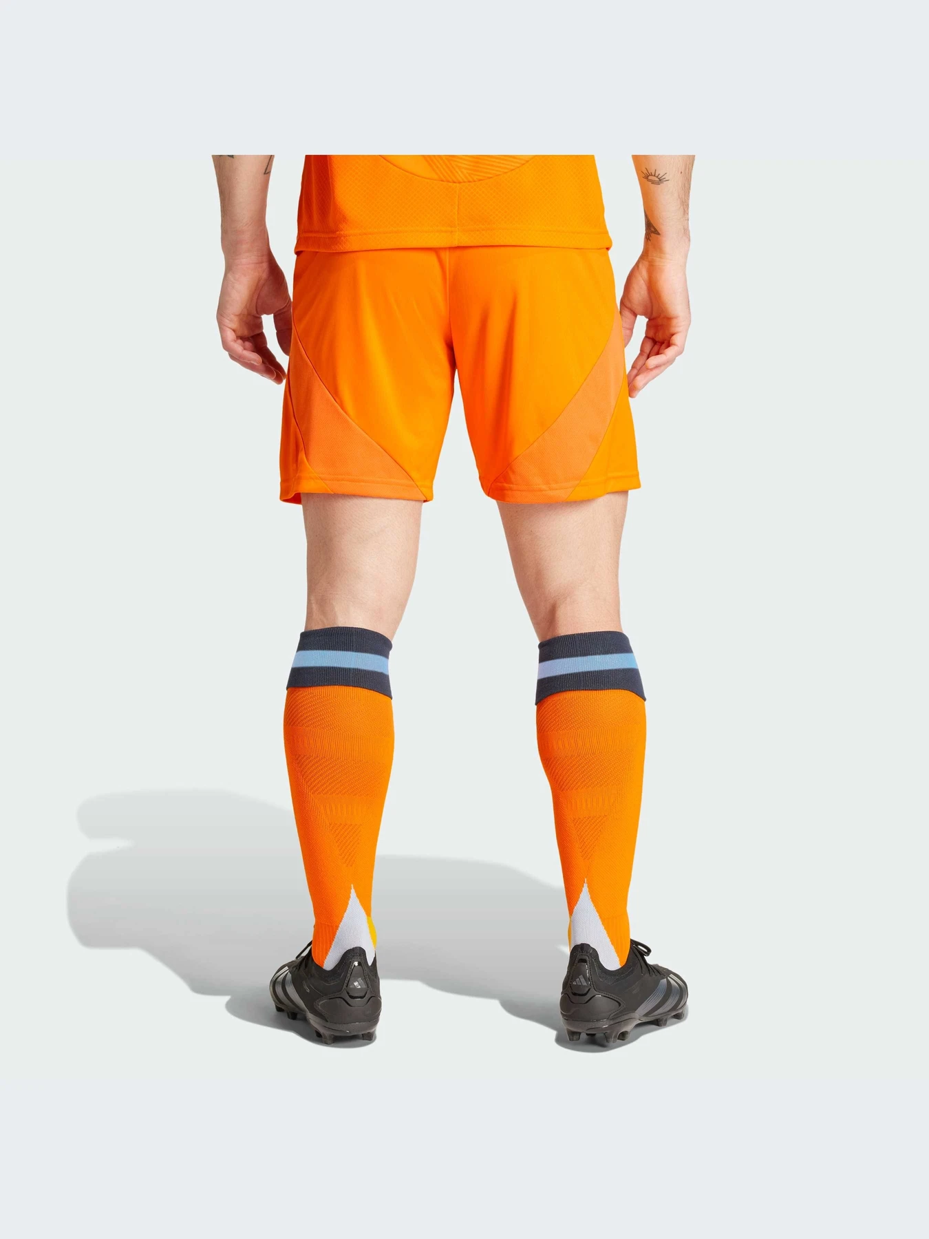 Шорты Adidas модель IU5019-KZ Шорты Adidas модель IU5019-KZ Фото