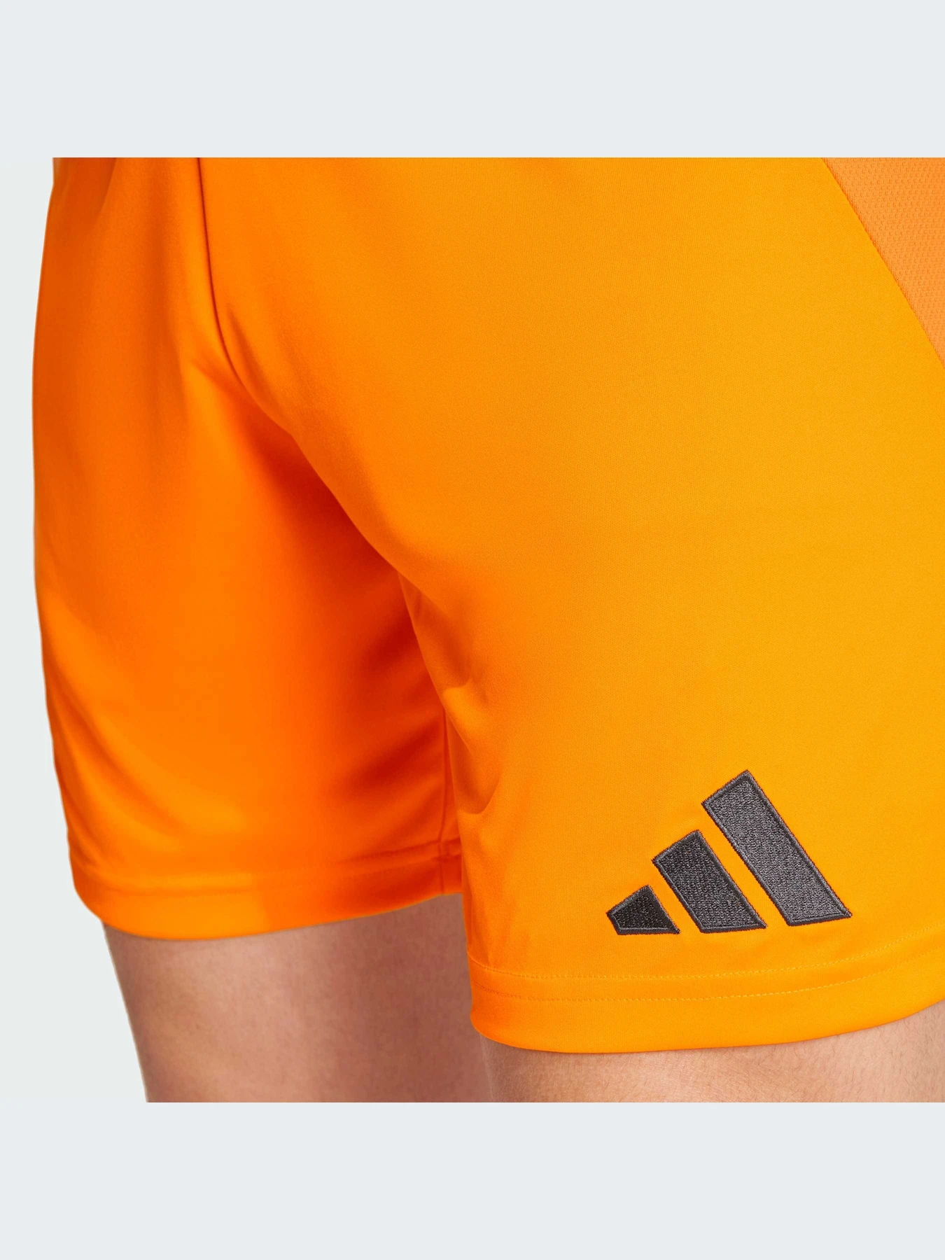 Шорты Adidas модель IU5019-KZ Шорты Adidas модель IU5019-KZ Фото