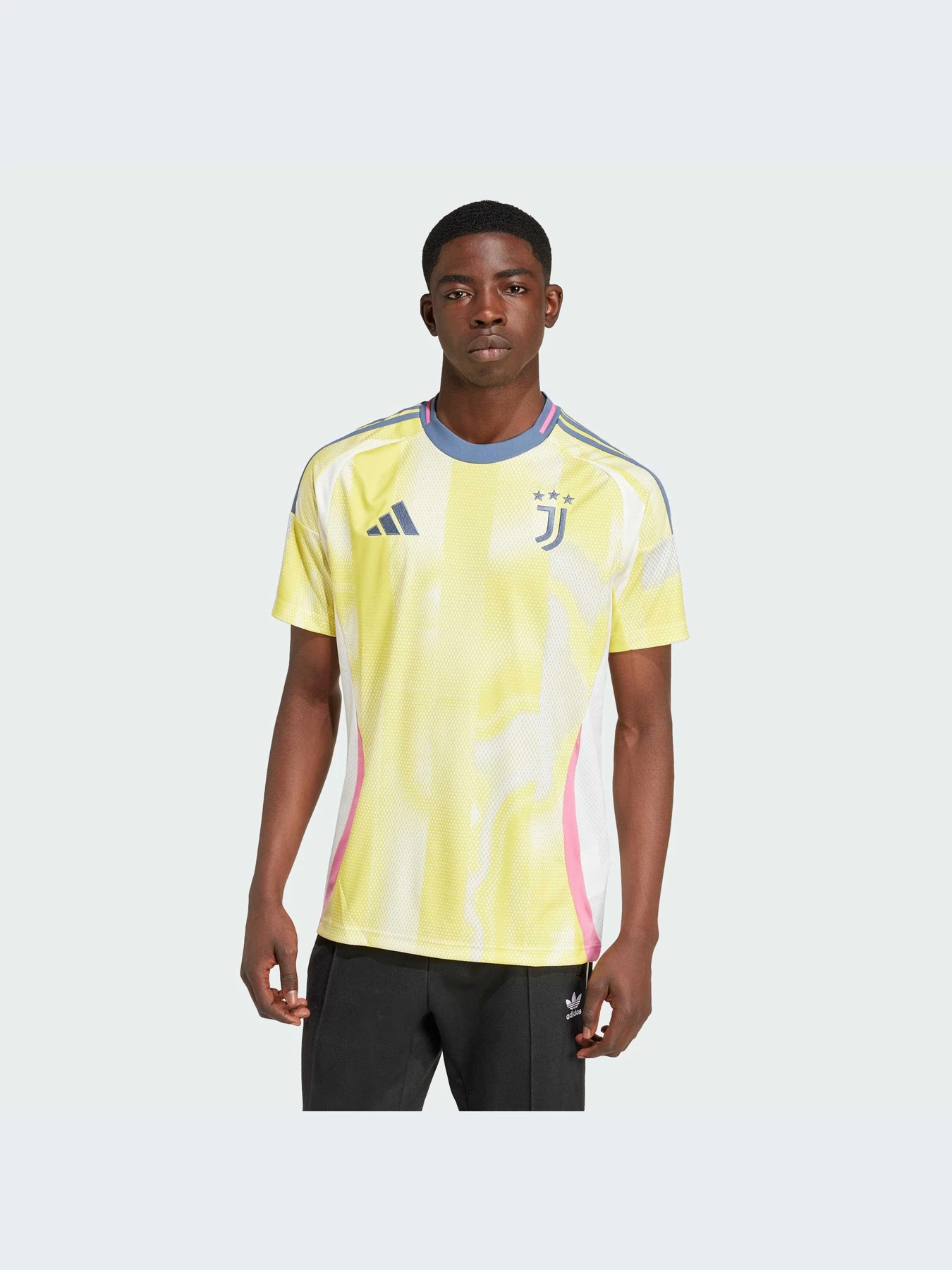 Футболки и поло Adidas модель JH1357-KZ Футболки и поло Adidas модель JH1357-KZ Фото