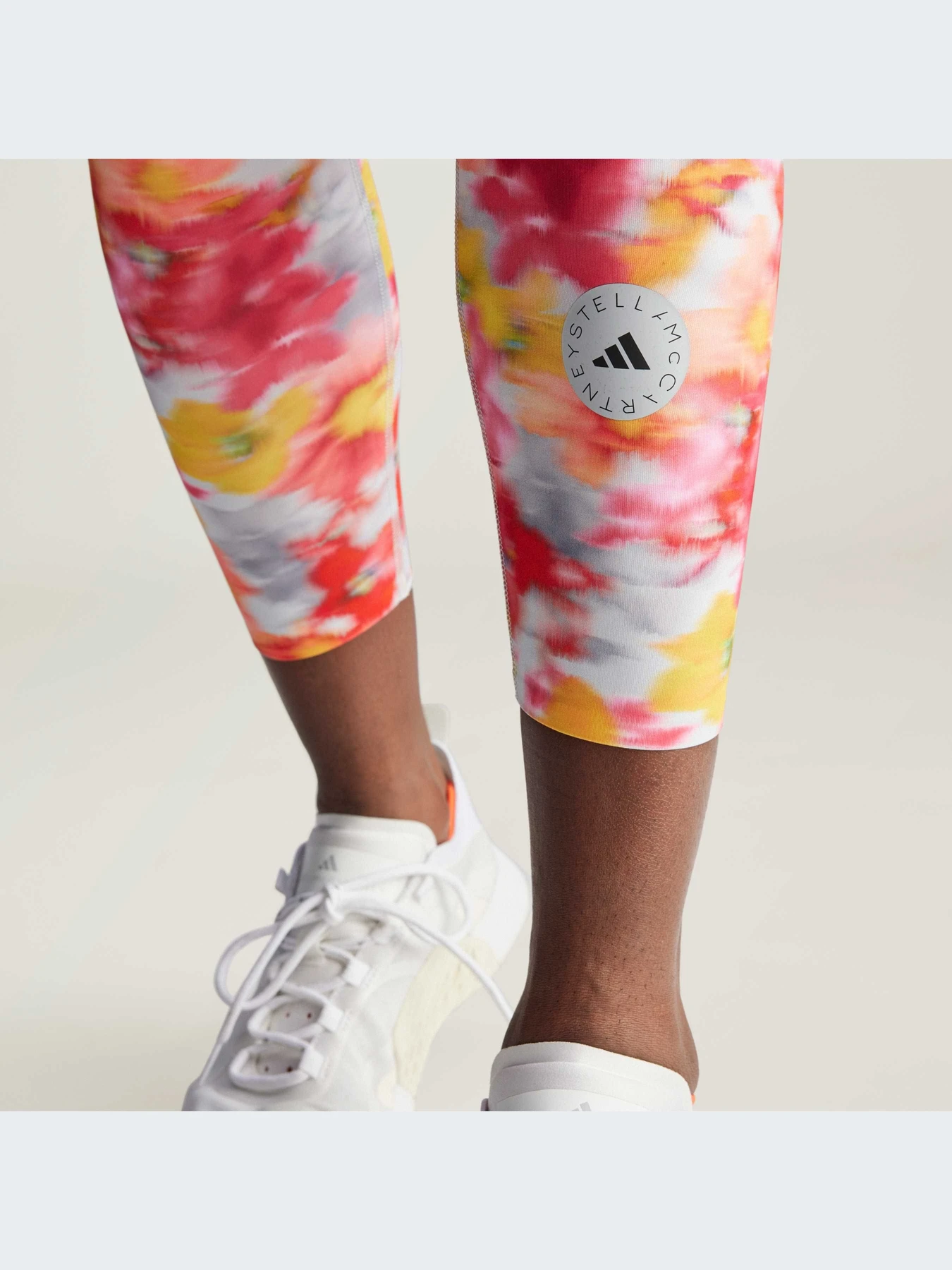 Брюки Adidas модель IW3879-KZ Брюки Adidas модель IW3879-KZ Фото