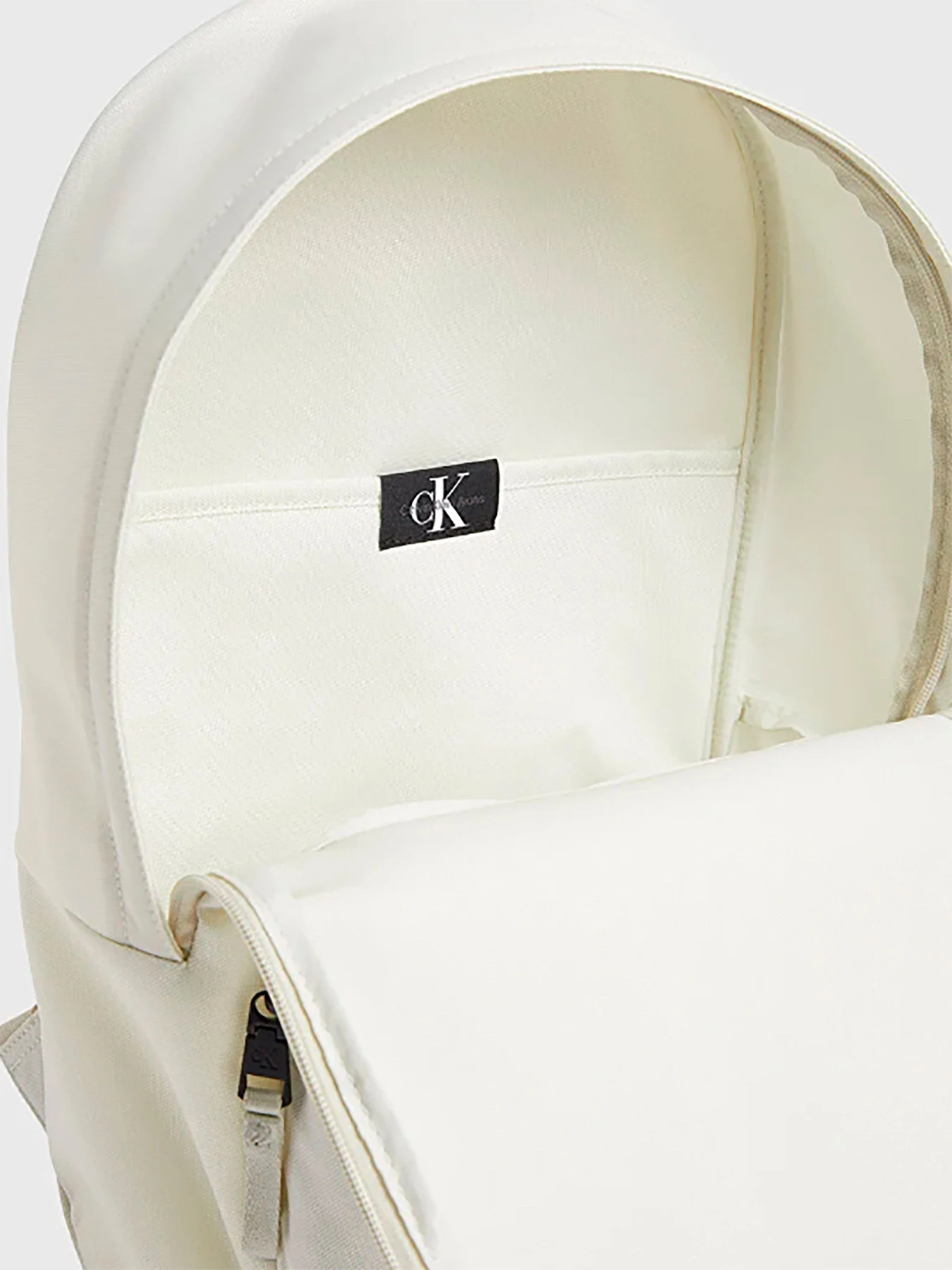 Рюкзаки Calvin Klein модель K50K511100-CGA Рюкзаки Calvin Klein модель K50K511100-CGA Фото