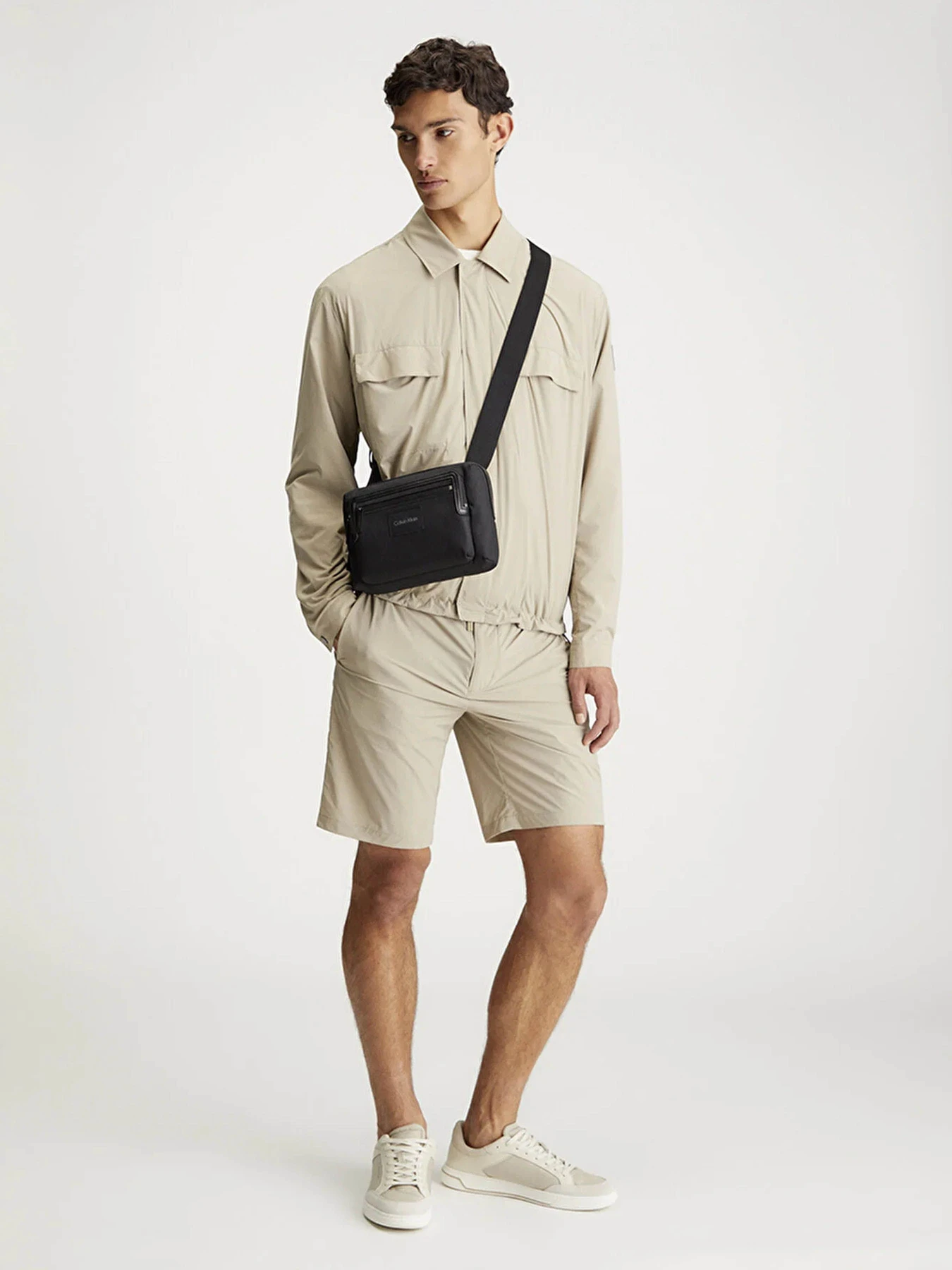 Сумки Calvin Klein модель K50K511625-BEH Фото