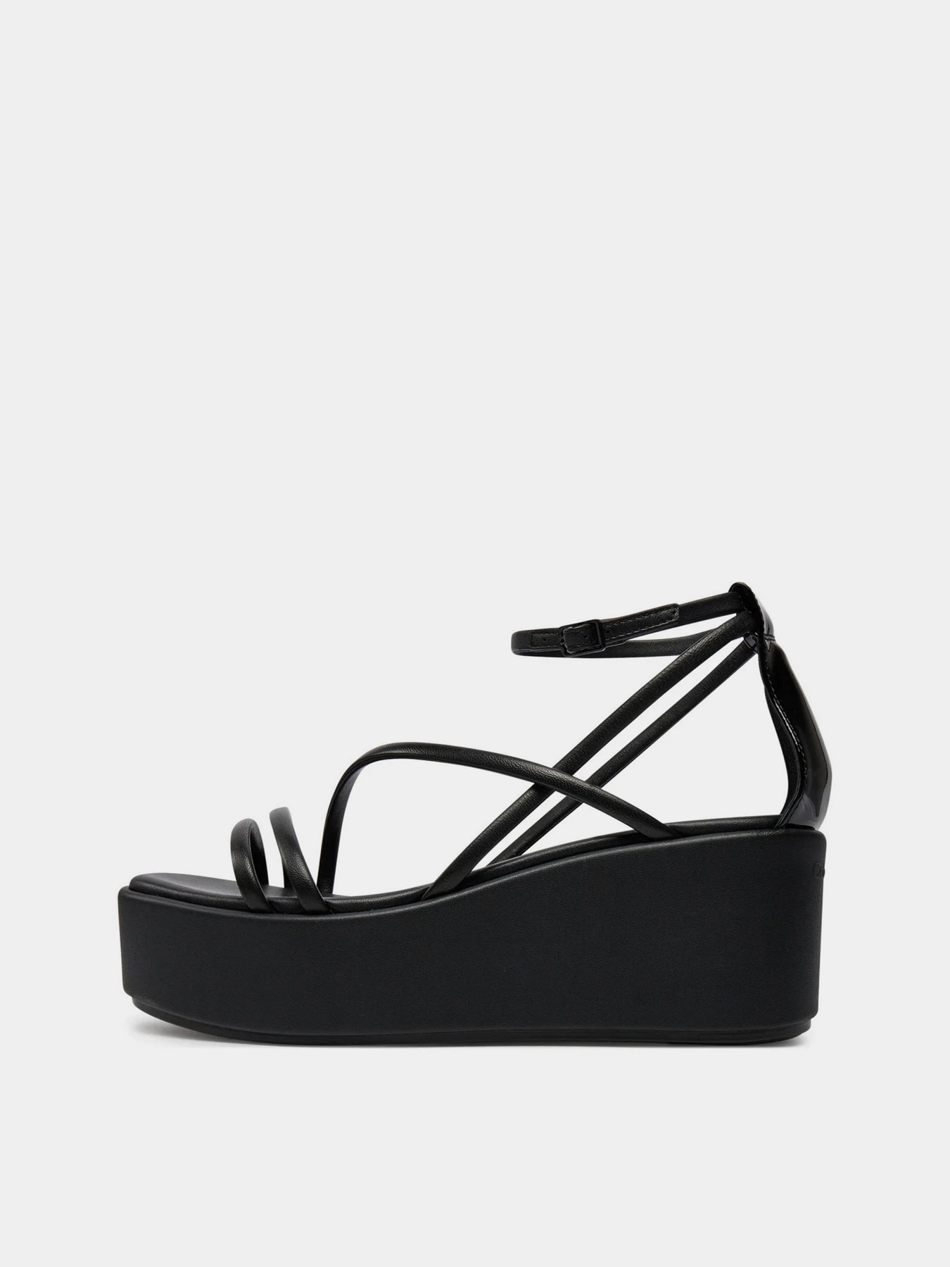 Босоножки Calvin Klein модель HW0HW01949-BEH Босоножки Calvin Klein модель HW0HW01949-BEH Фото