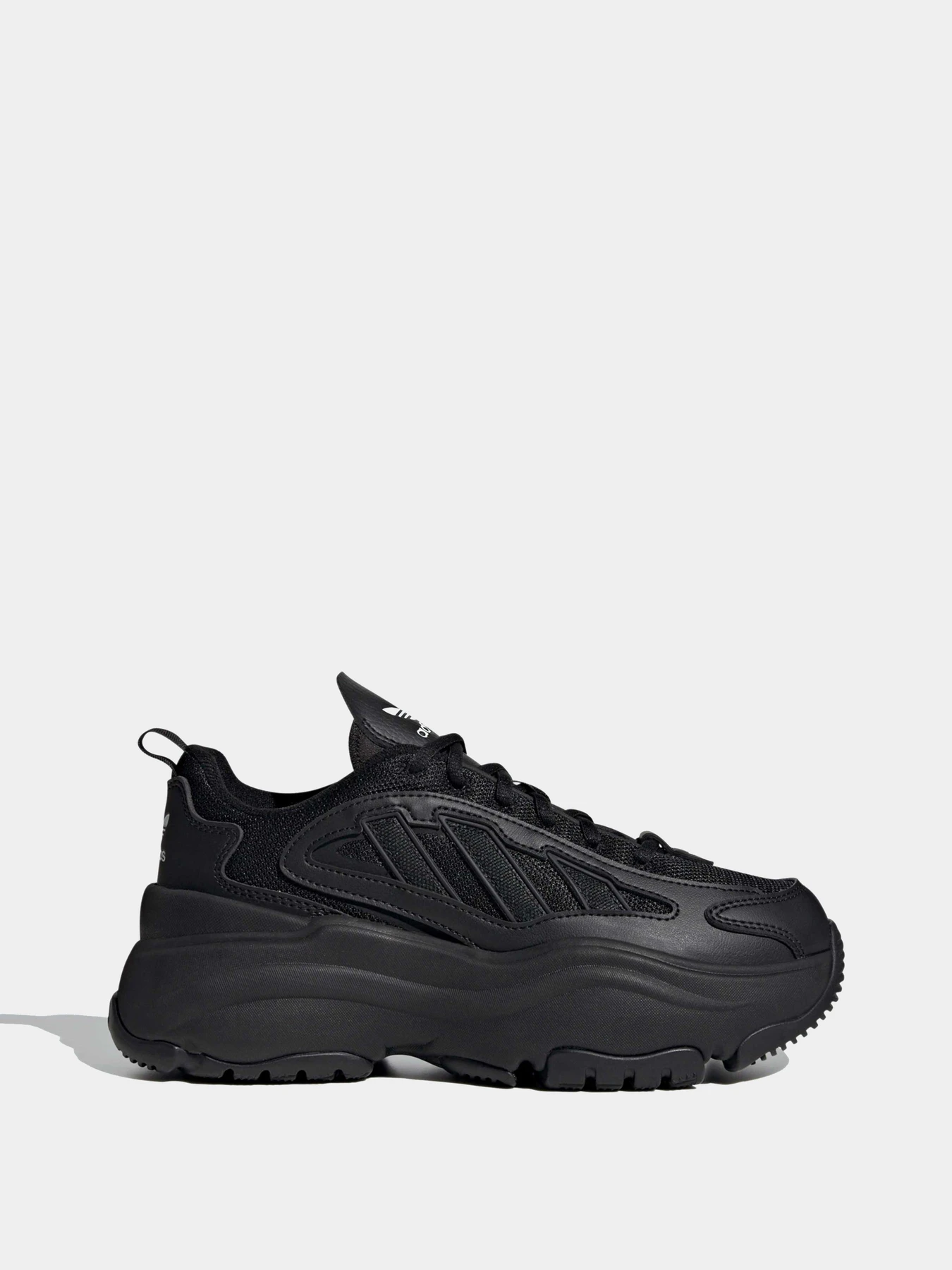 Кроссовки Adidas модель IG6045 Кроссовки Adidas модель IG6045 Фото