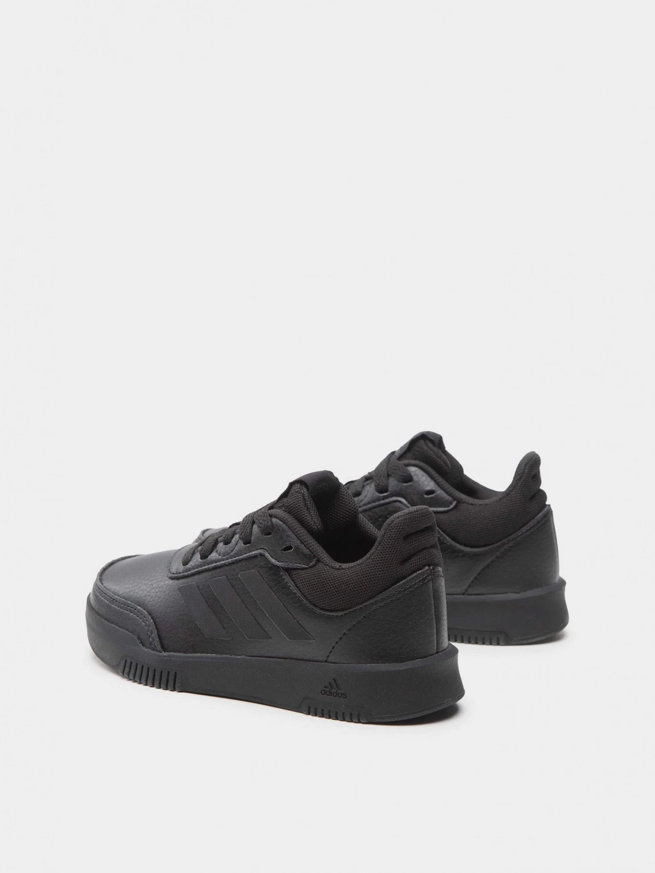 Кроссовки Adidas модель GW6424 Кроссовки Adidas модель GW6424 Фото