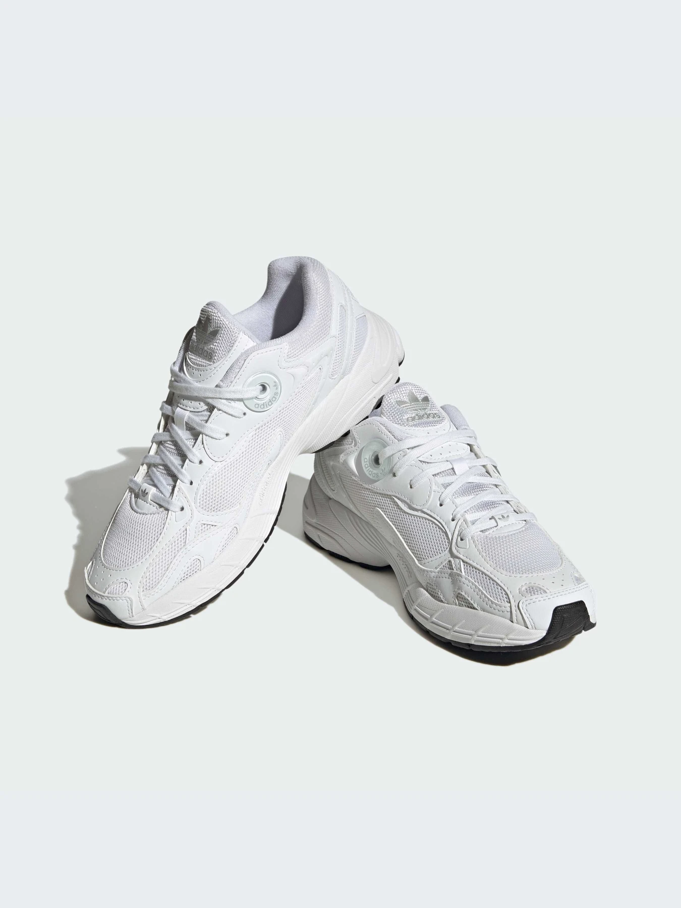 Кроссовки Adidas Astir модель IE9887-KZ Кроссовки Adidas Astir модель IE9887-KZ Фото